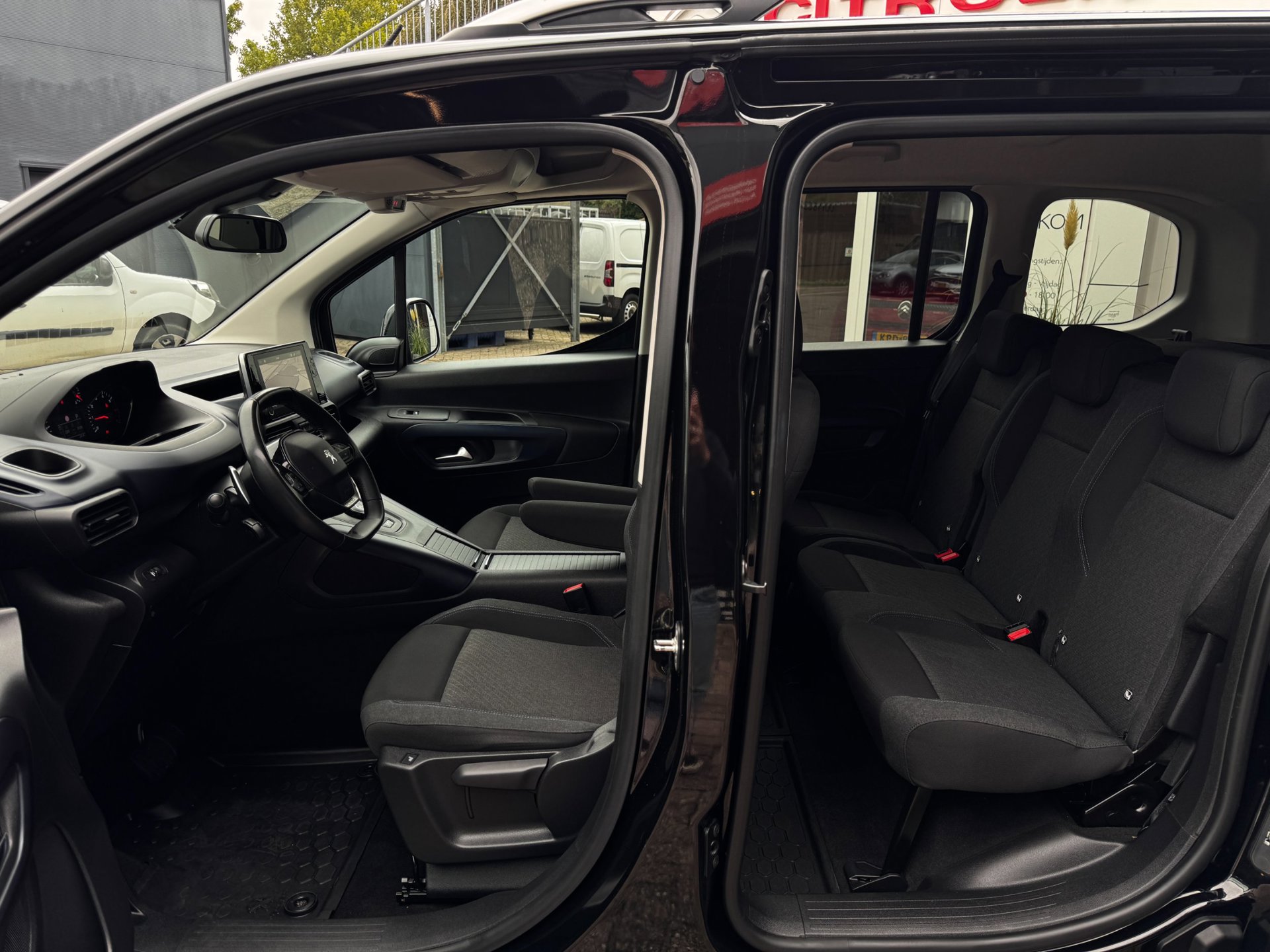 Foto van Peugeot Rifter