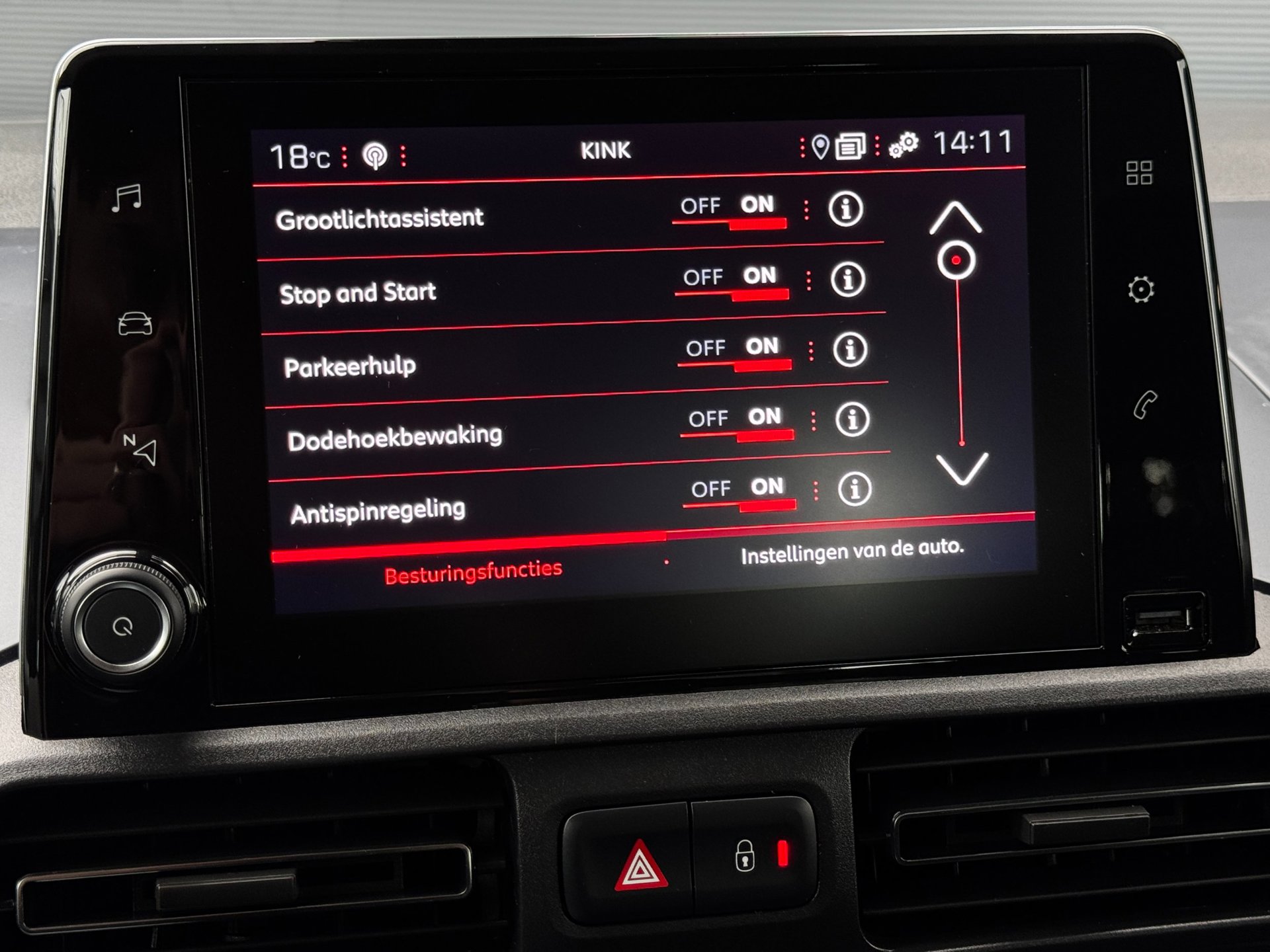 Foto van Peugeot Rifter