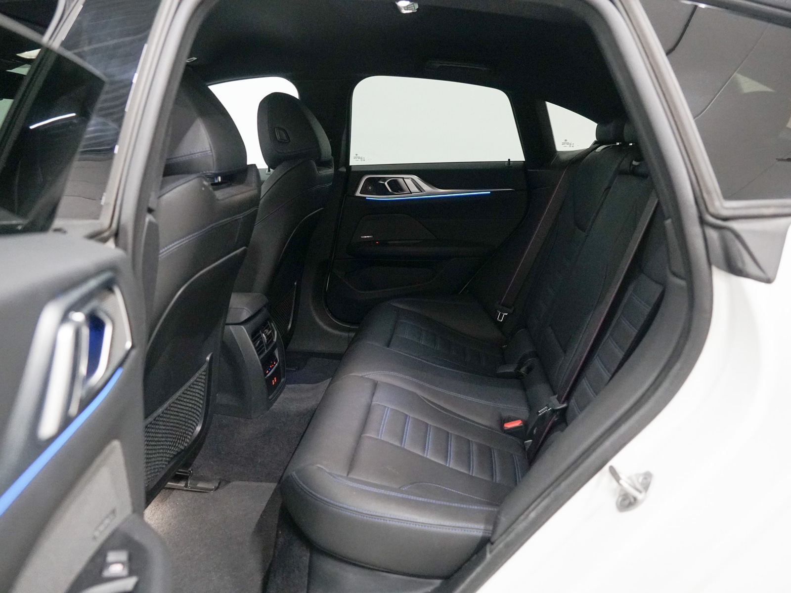 Foto van BMW I4 M50
