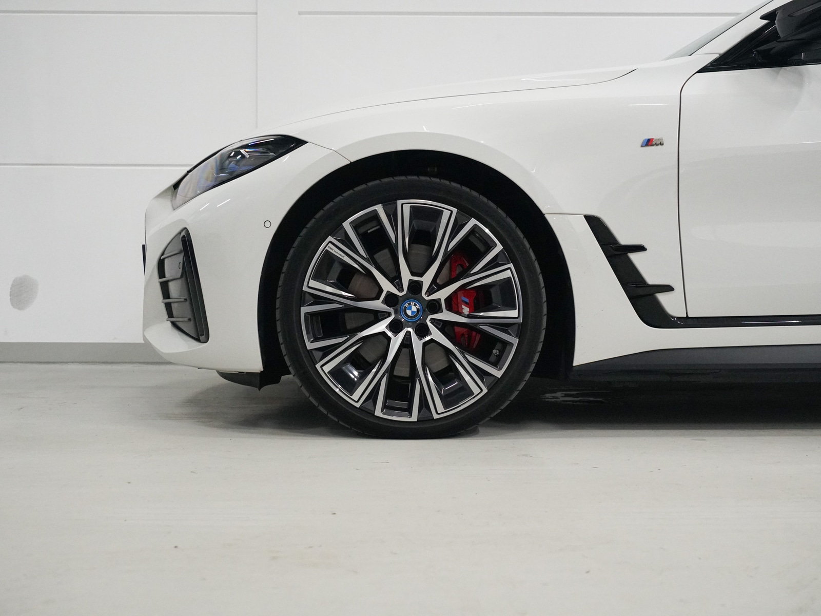Foto van BMW I4 M50