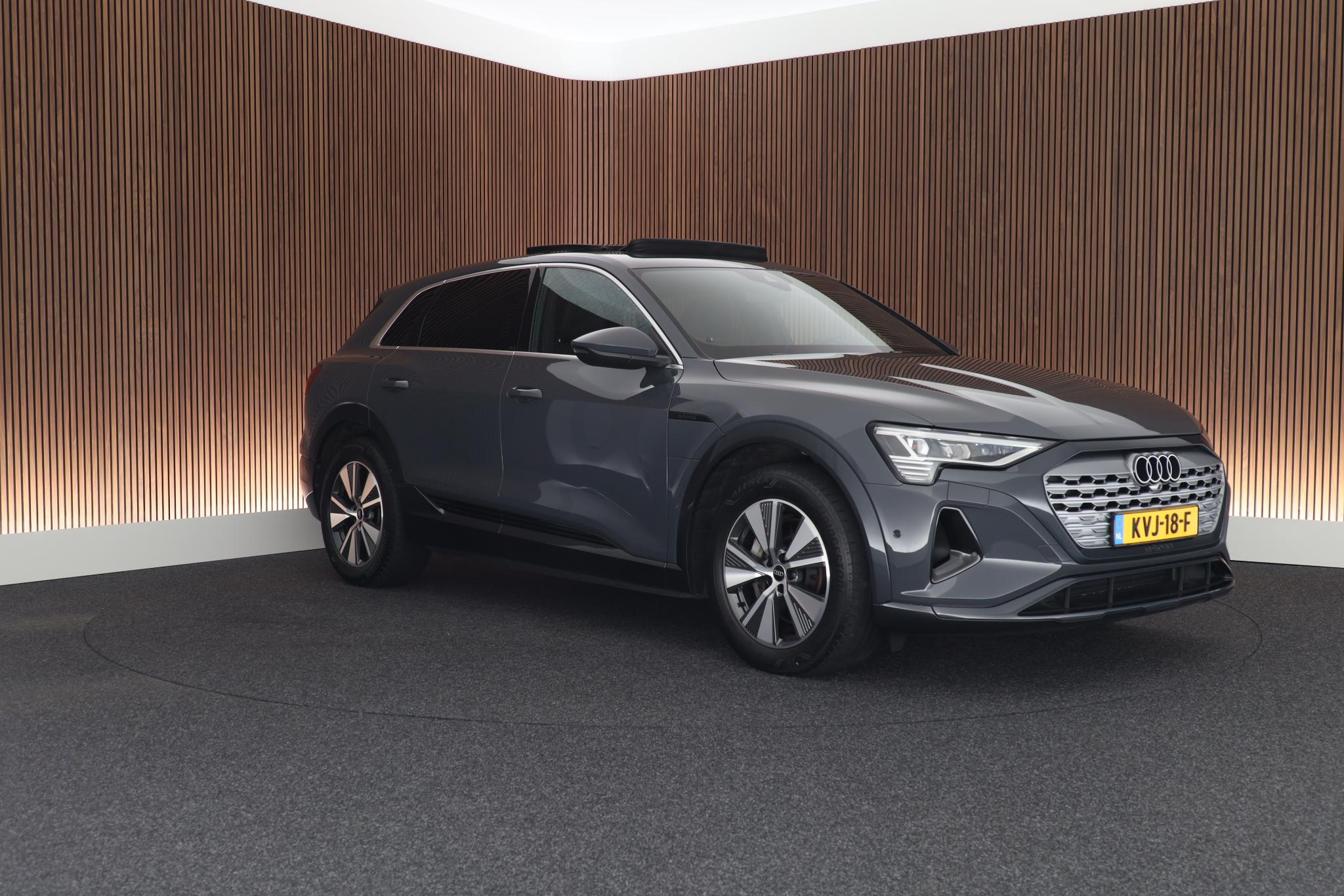 Foto van Audi Q8 50 E-tron