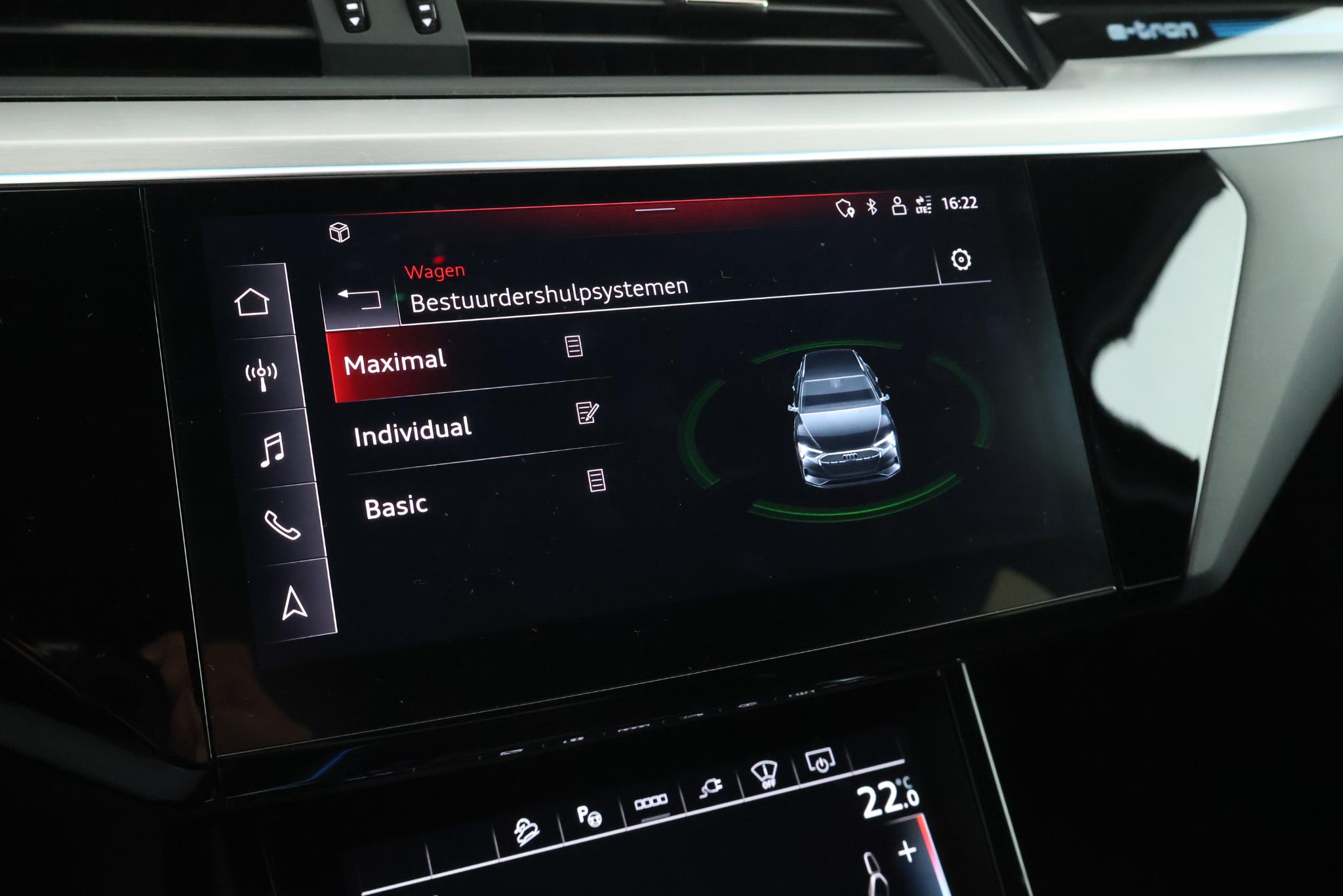 Foto van Audi Q8 50 E-tron