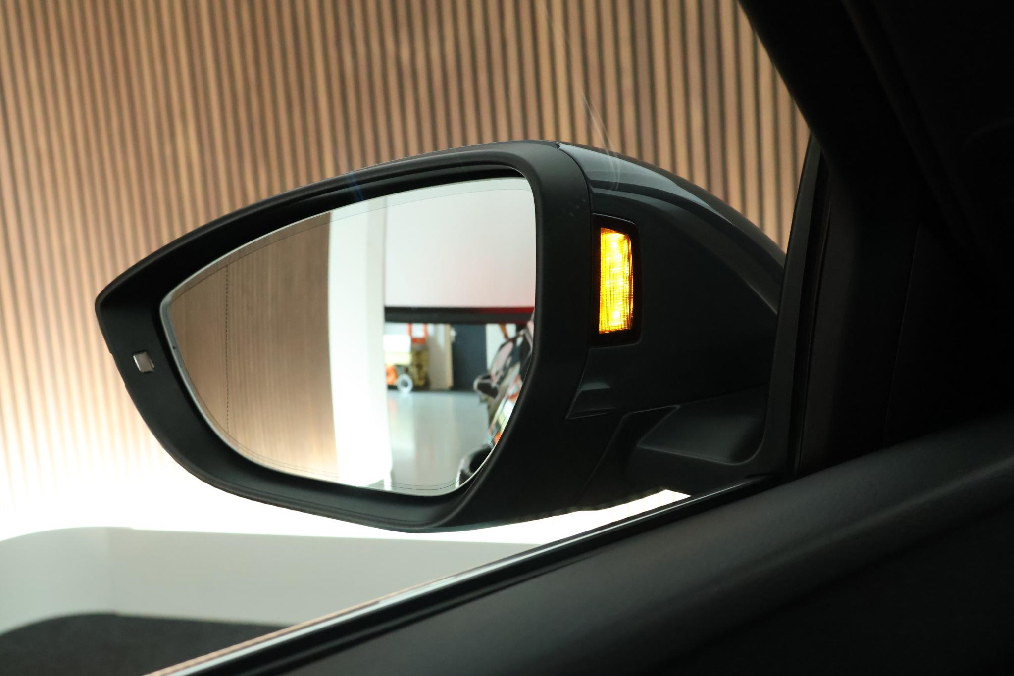 Foto van Audi Q8 50 E-tron