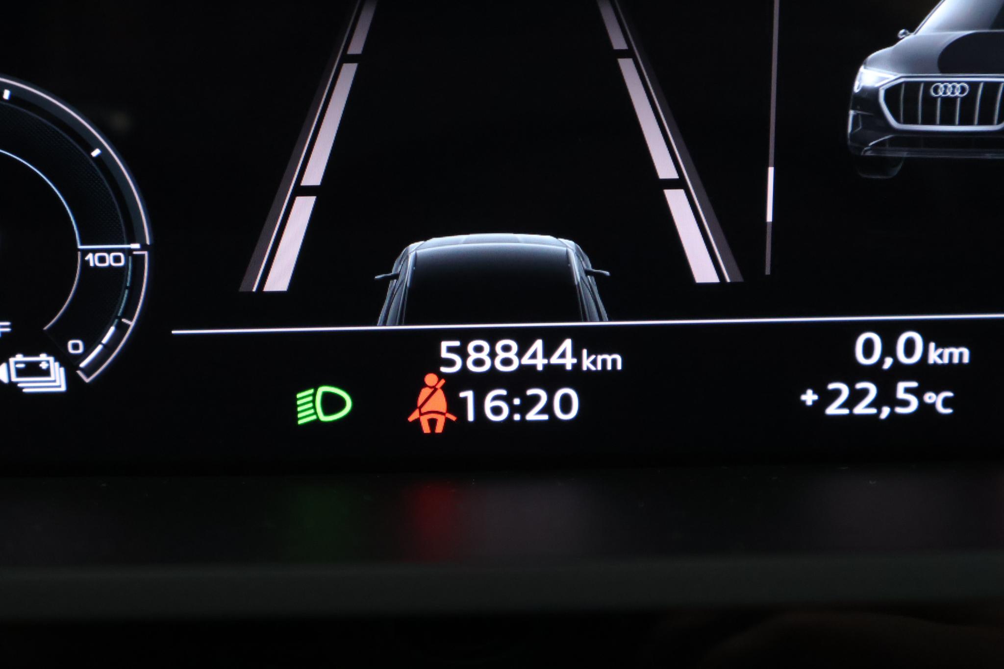 Foto van Audi Q8 50 E-tron
