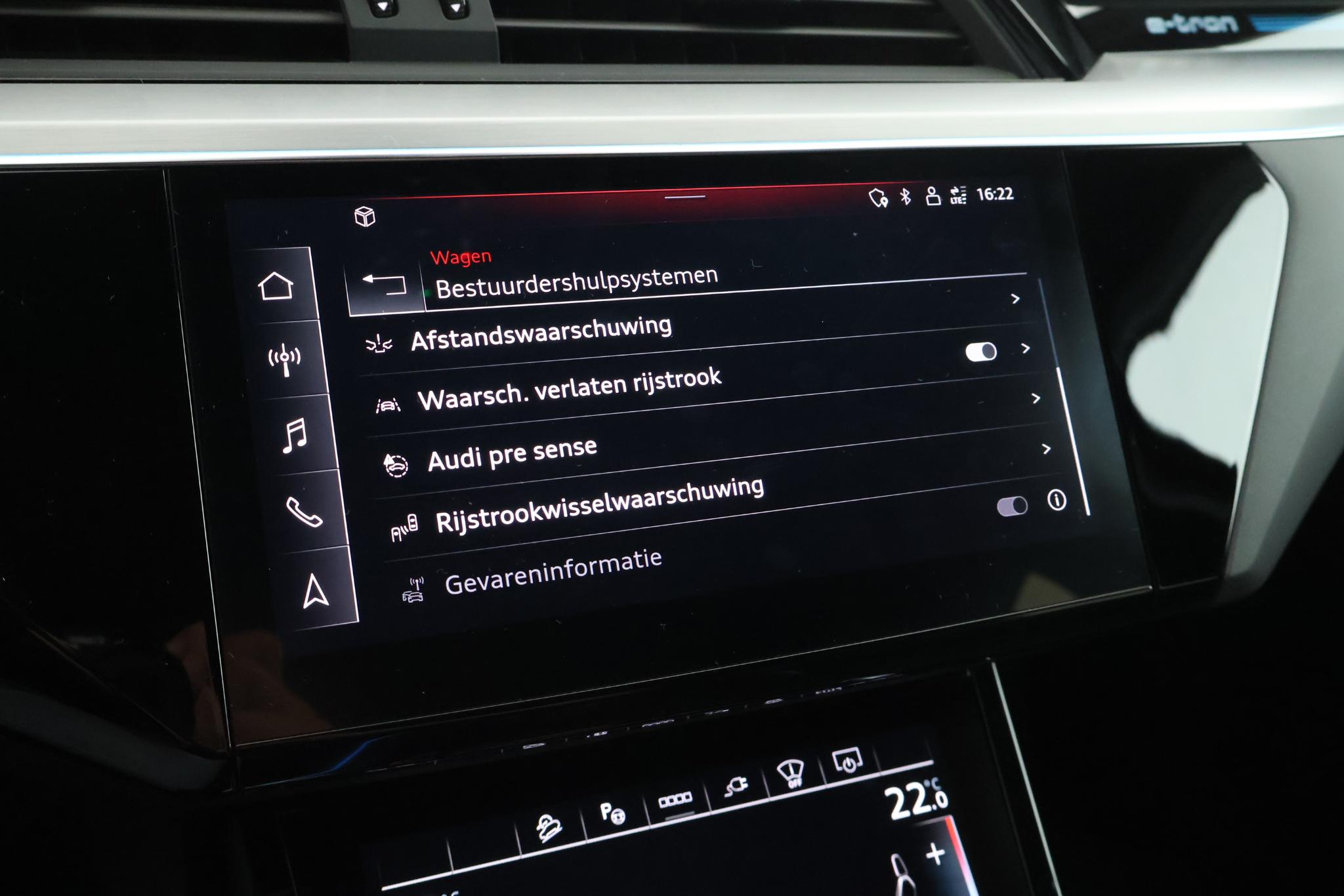 Foto van Audi Q8 50 E-tron