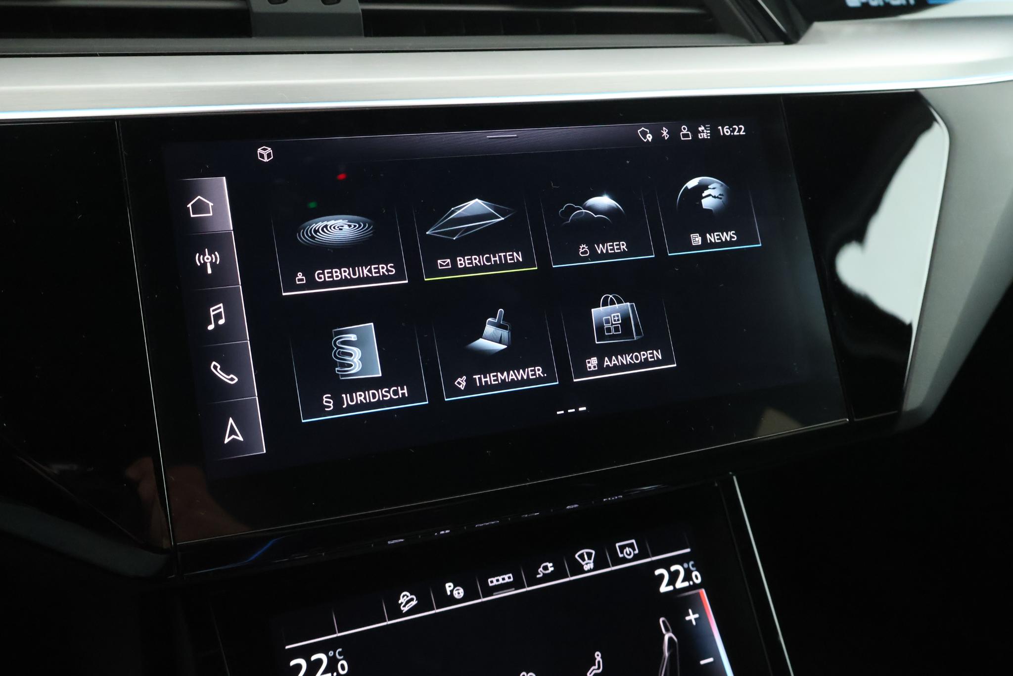Foto van Audi Q8 50 E-tron