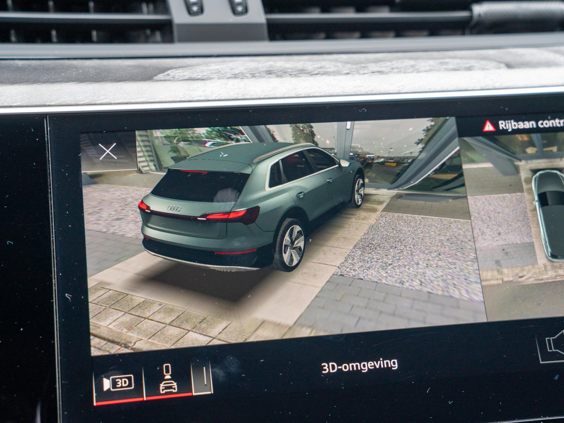 Foto van Audi E-tron