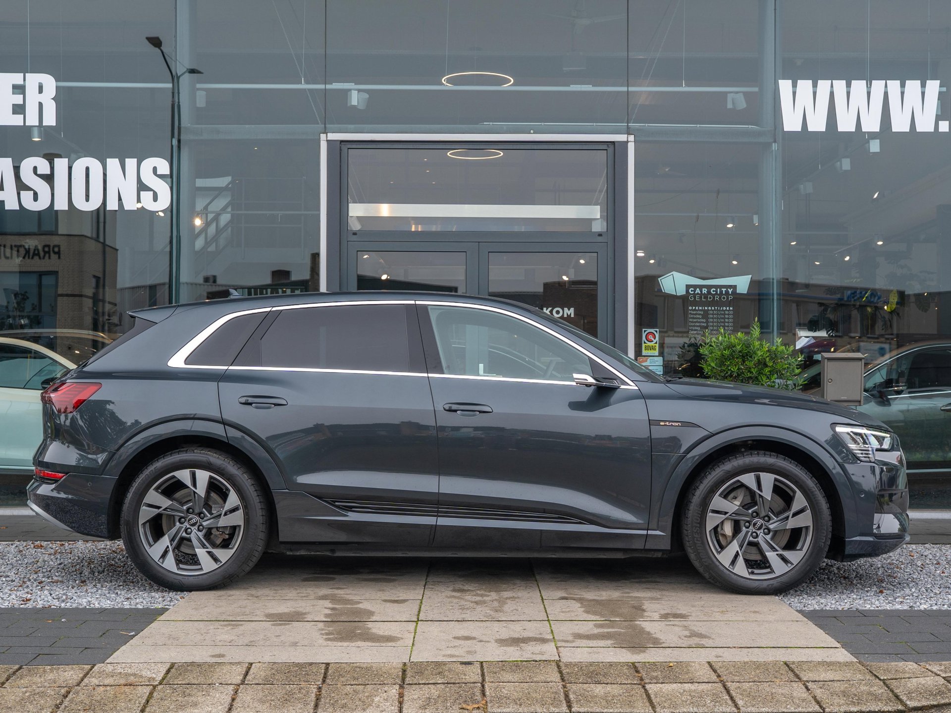 Foto van Audi E-tron