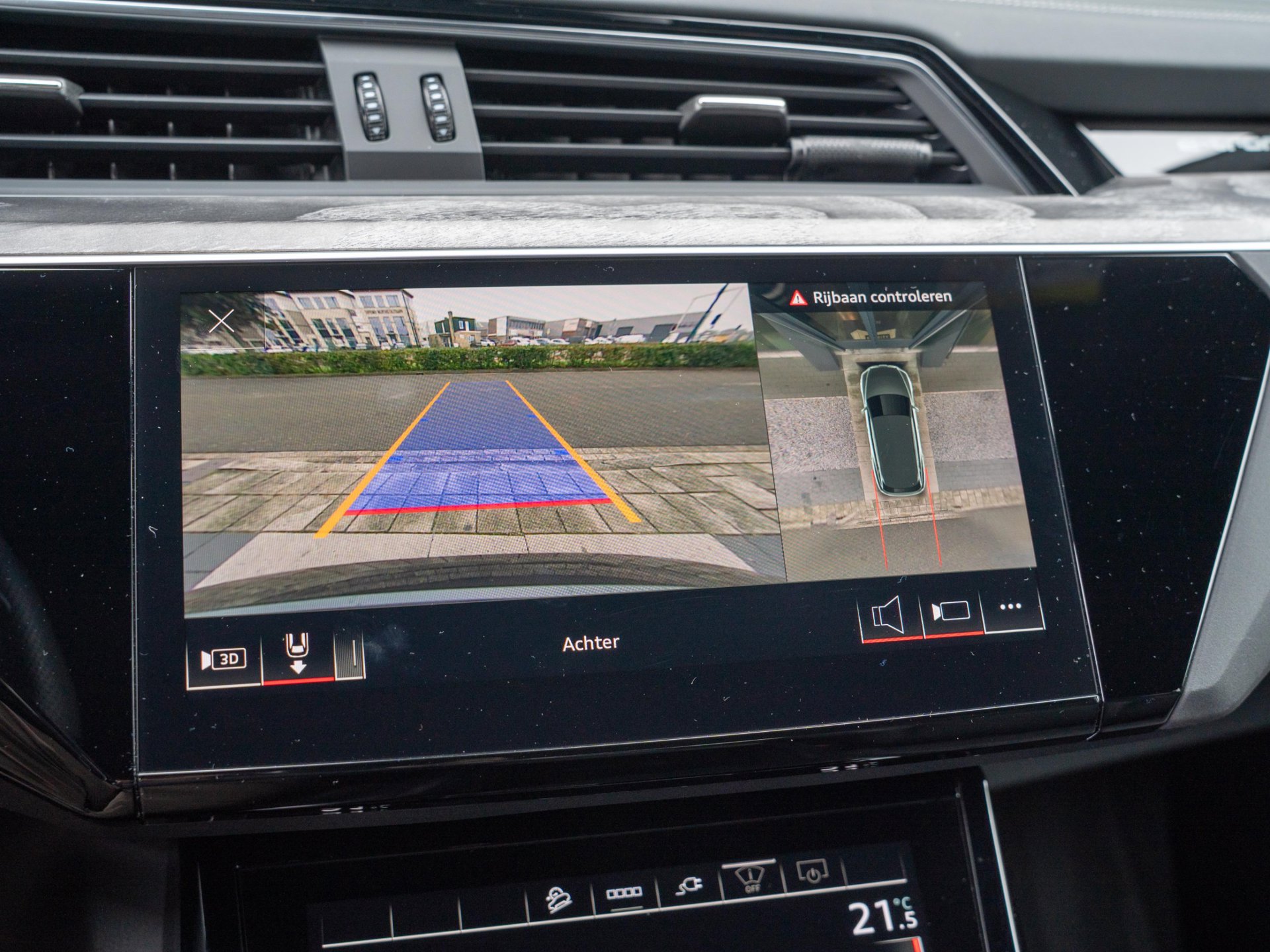 Foto van Audi E-tron