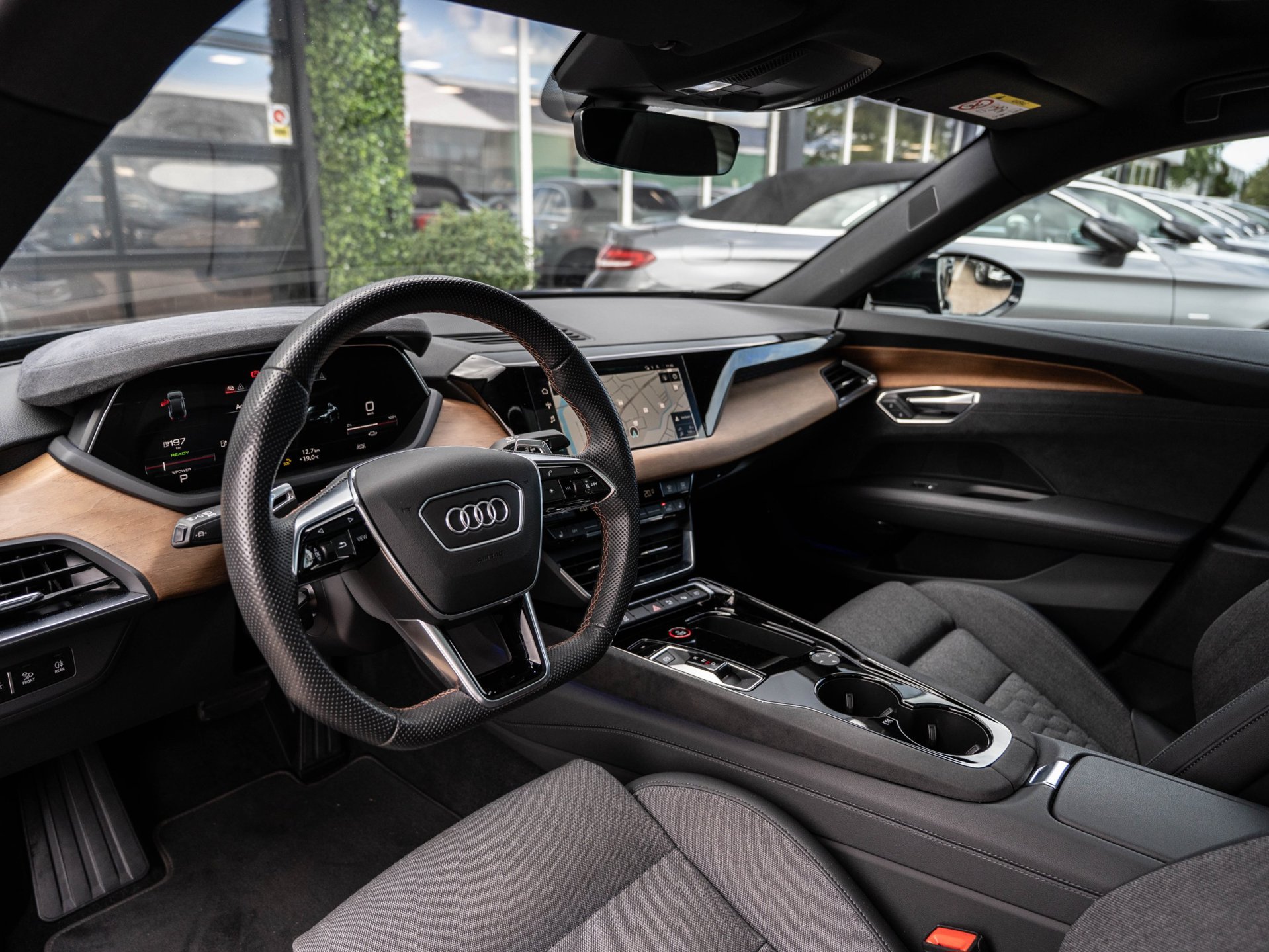 Foto van Audi E-tron GT