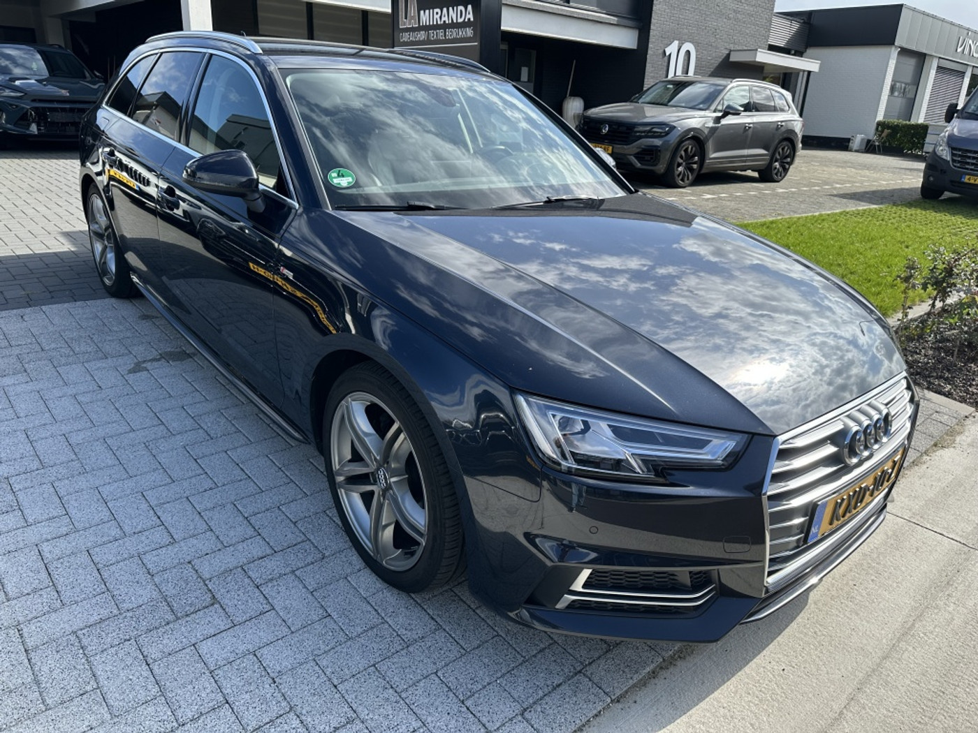 Audi A4 Avant 2.0 TDI u Des. ProL+ 2018 - voorkant