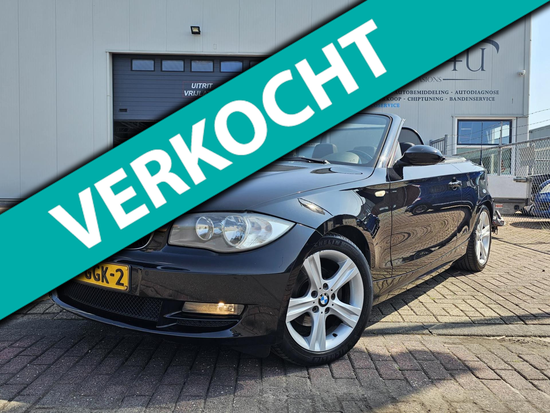 BMW 1er Reihe 118i High Executive Automaat 2008 - voorkant
