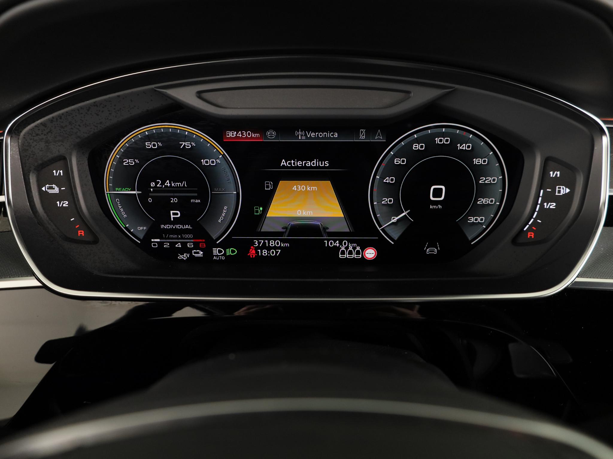 Foto van Audi A8