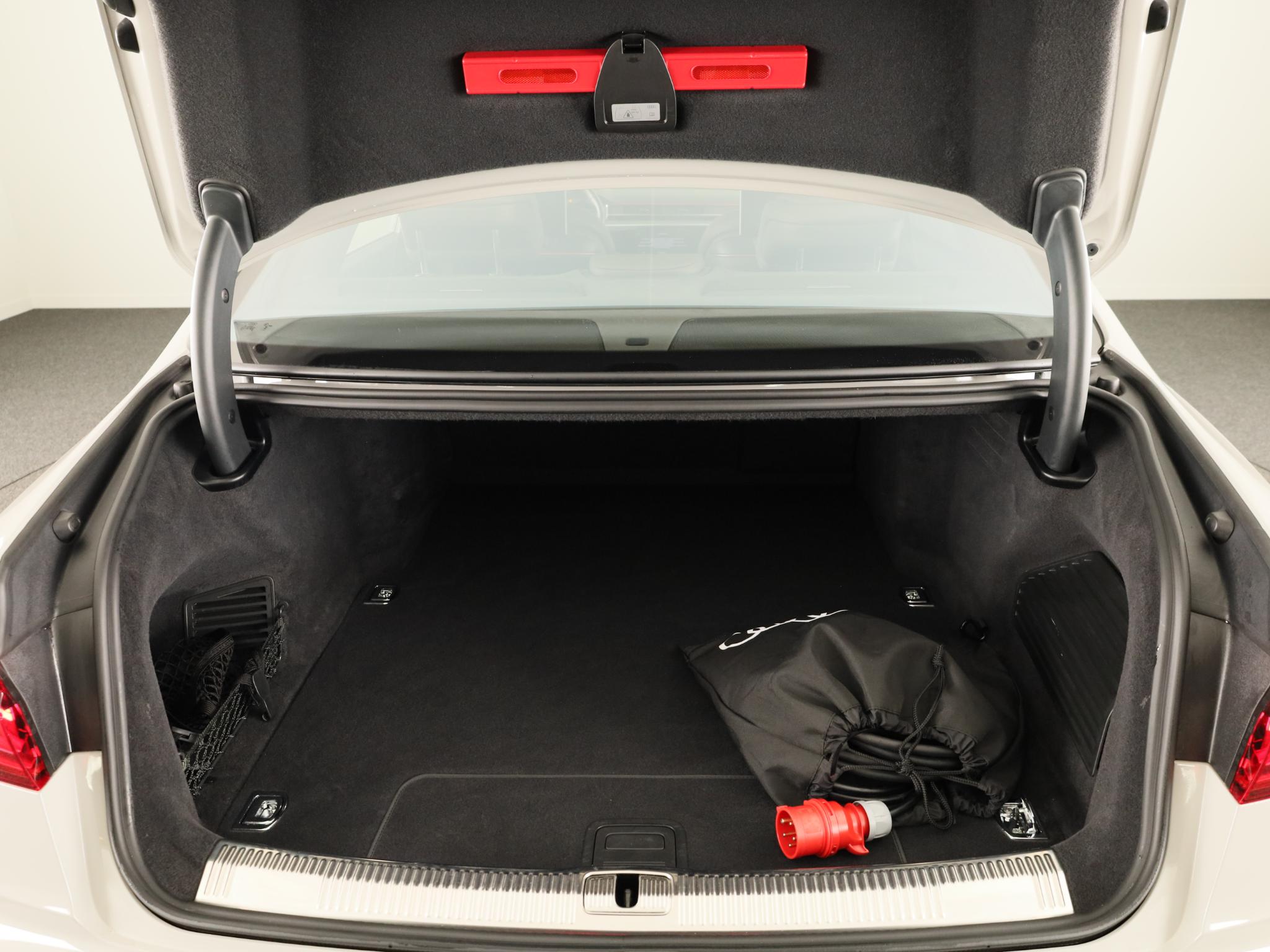 Foto van Audi A8