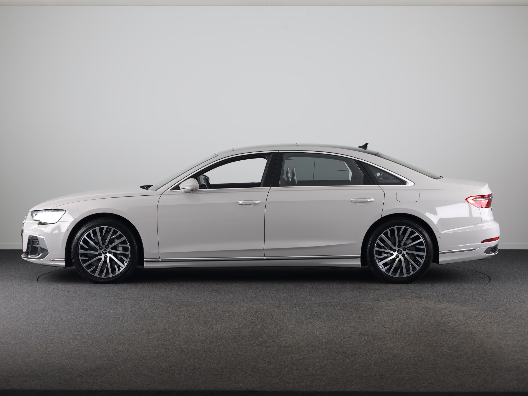 Foto van Audi A8