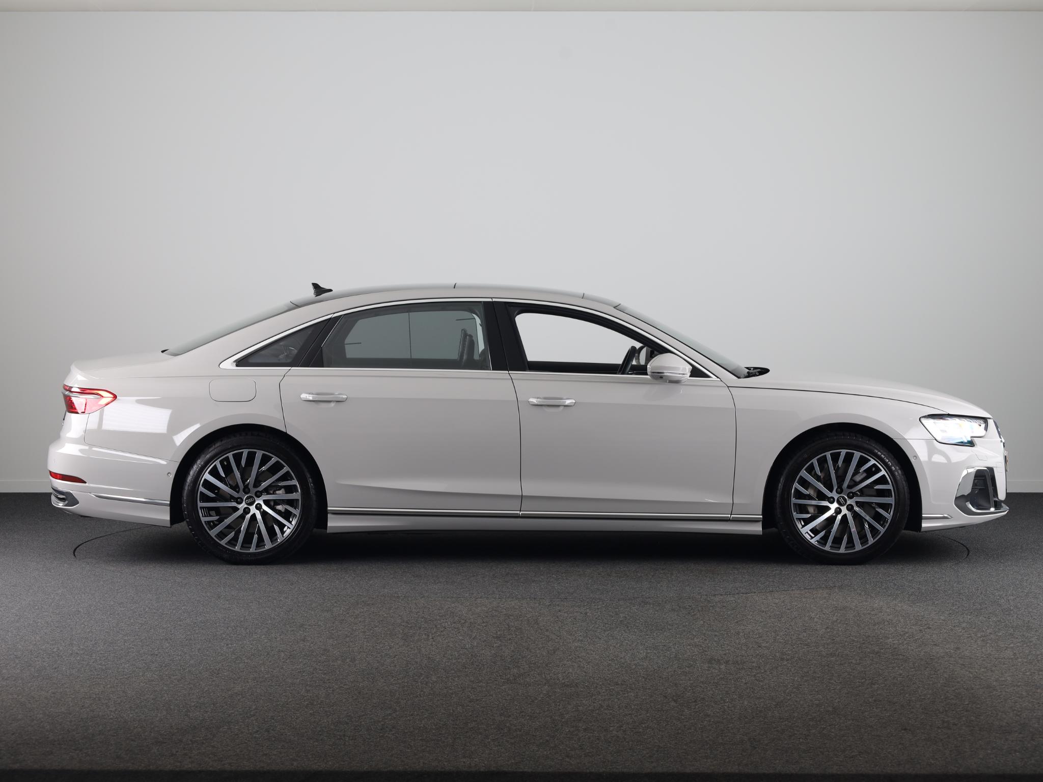 Foto van Audi A8