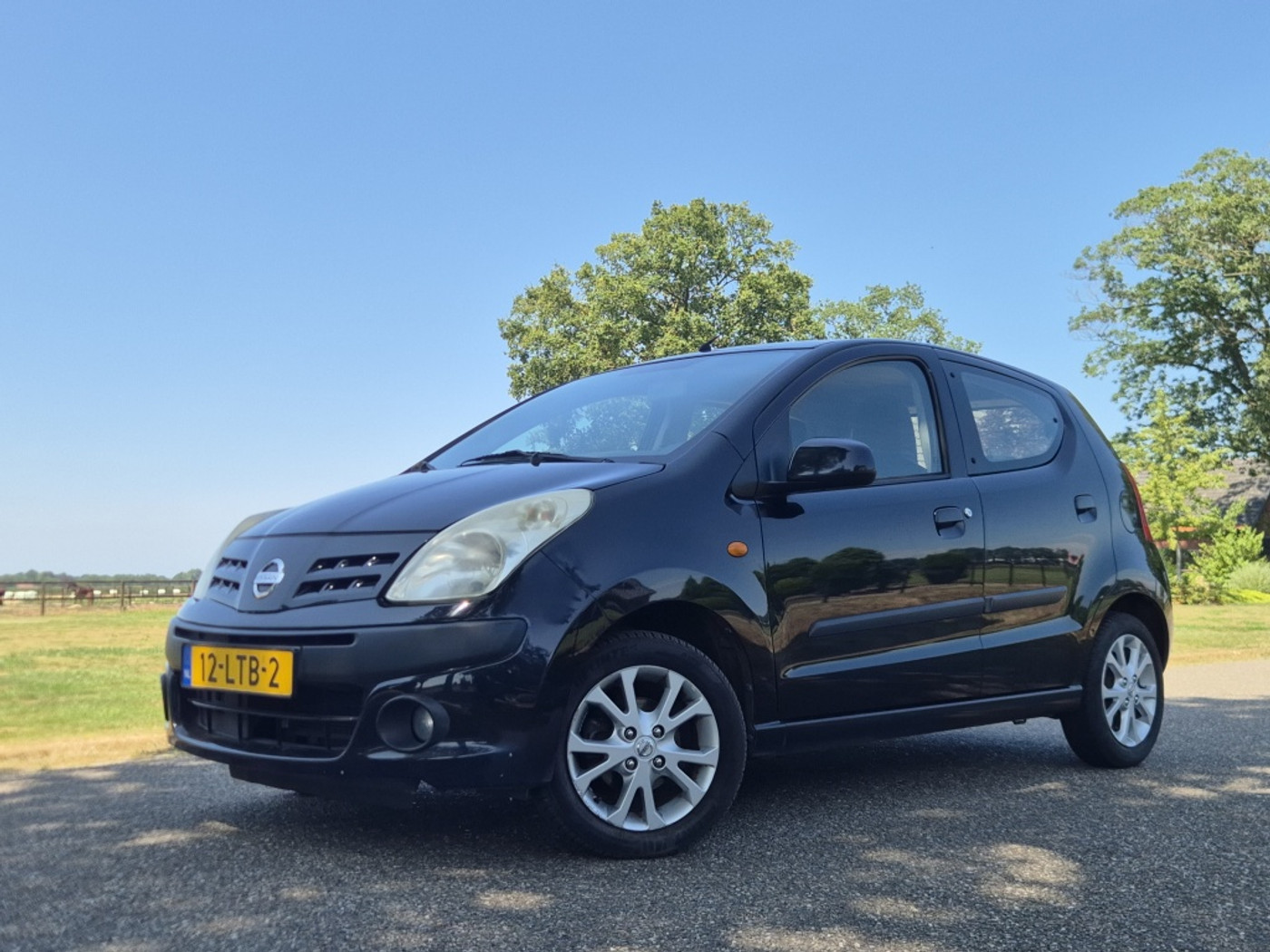 Nissan Nissan Pixo 1.0 Acenta 2010 - voorkant