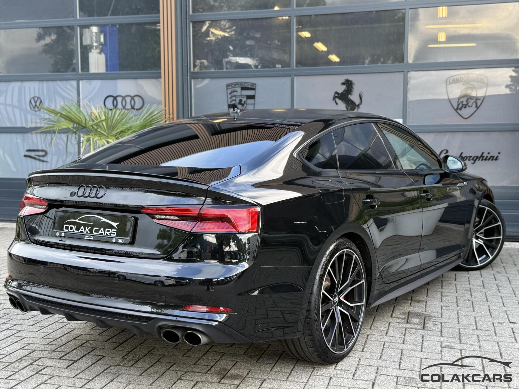 Foto van Audi S5 Sportback