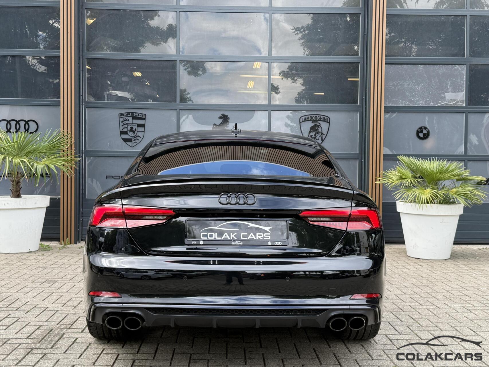 Foto van Audi S5 Sportback