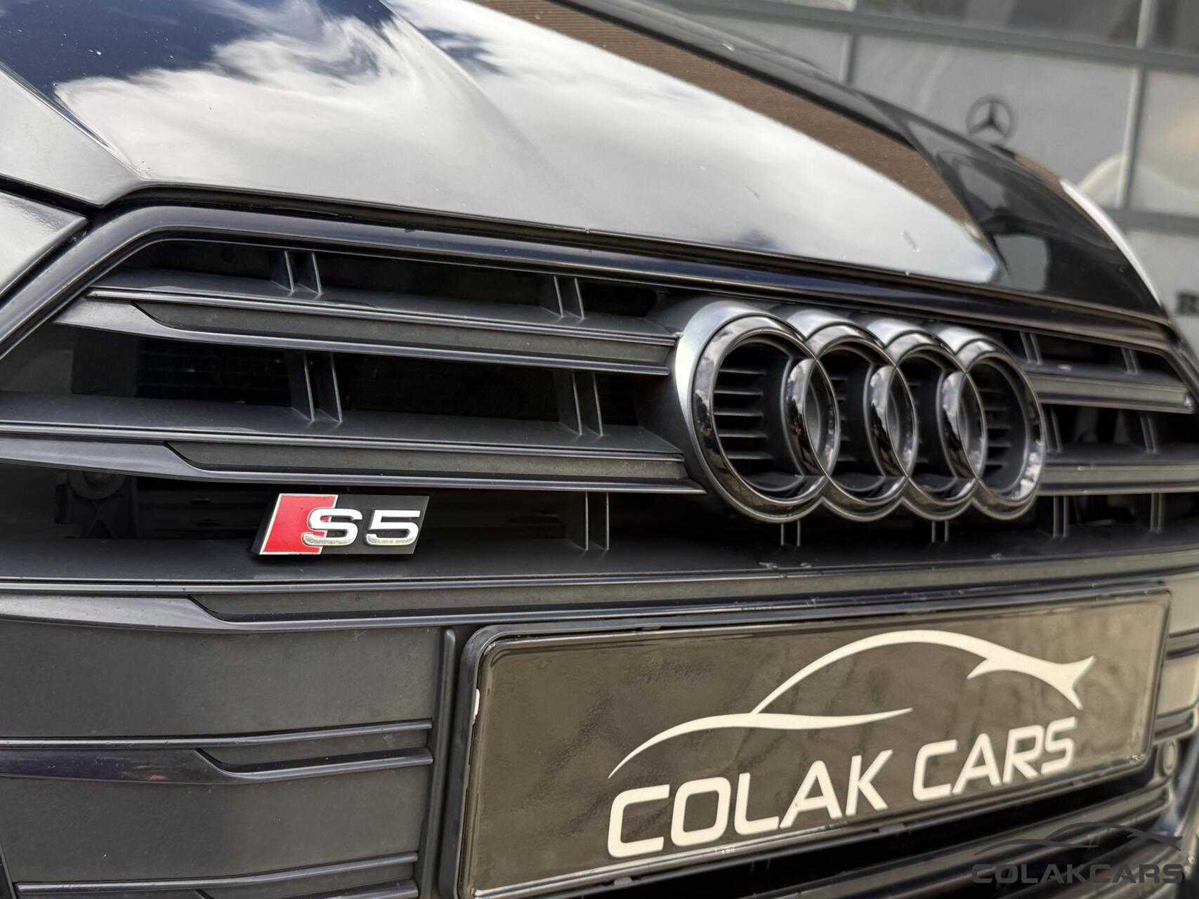 Foto van Audi S5 Sportback