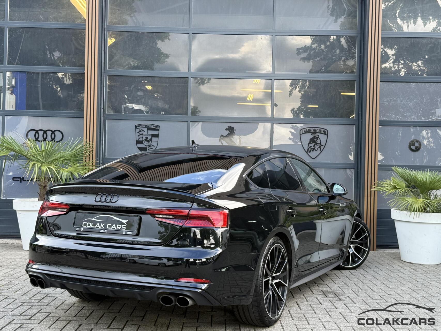 Foto van Audi S5 Sportback