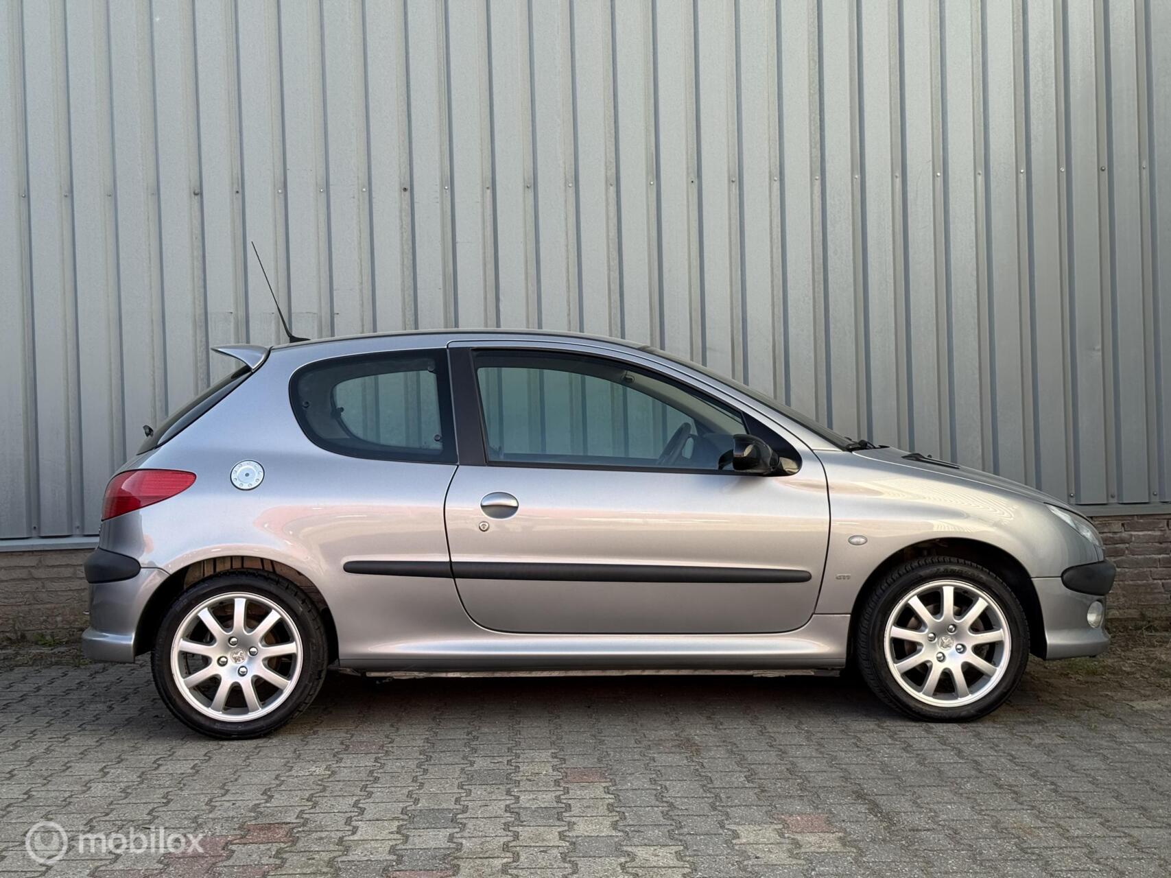 Foto van Peugeot 206