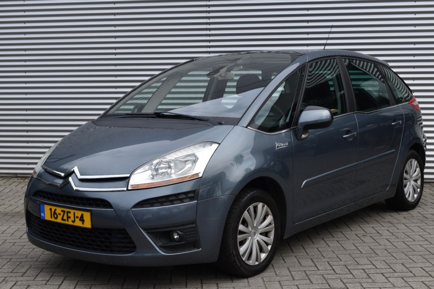 Citroen C4 Picasso 1.6 VTI TENDANCE / NIEUWE APK / TREKHAAK / CLIMATE-CONTROL 2011 - voorkant