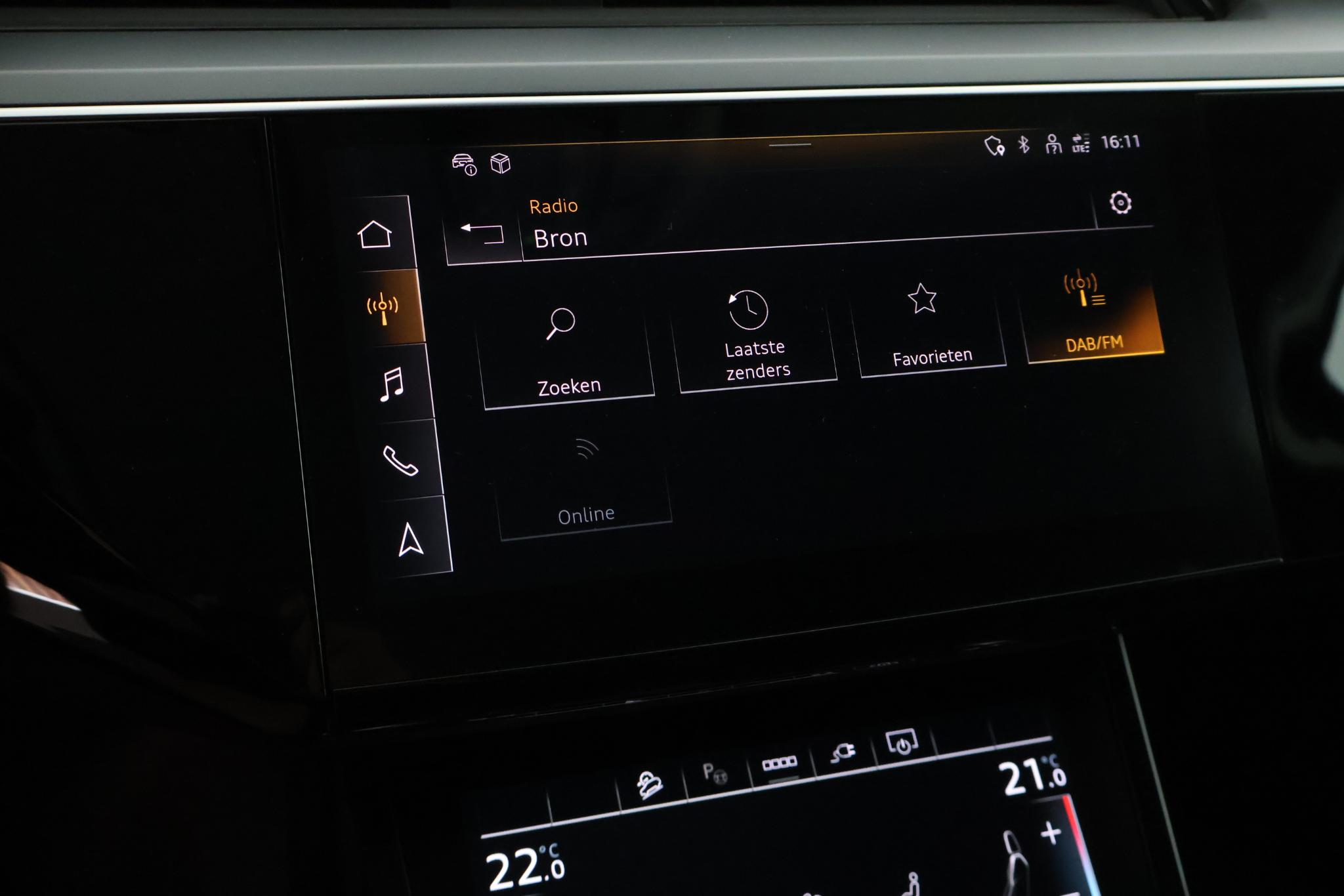 Foto van Audi Q8 50 E-tron