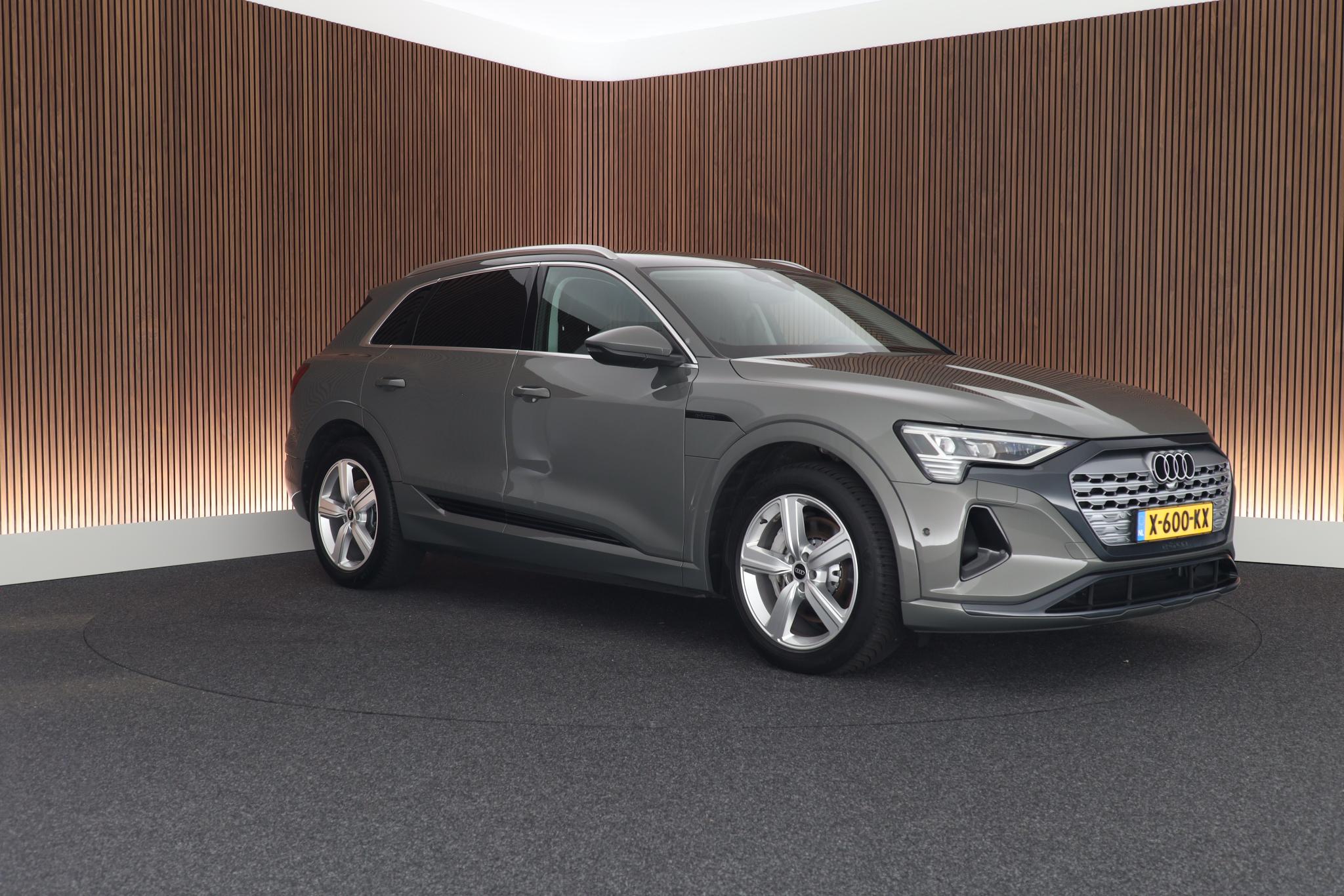 Foto van Audi Q8 50 E-tron