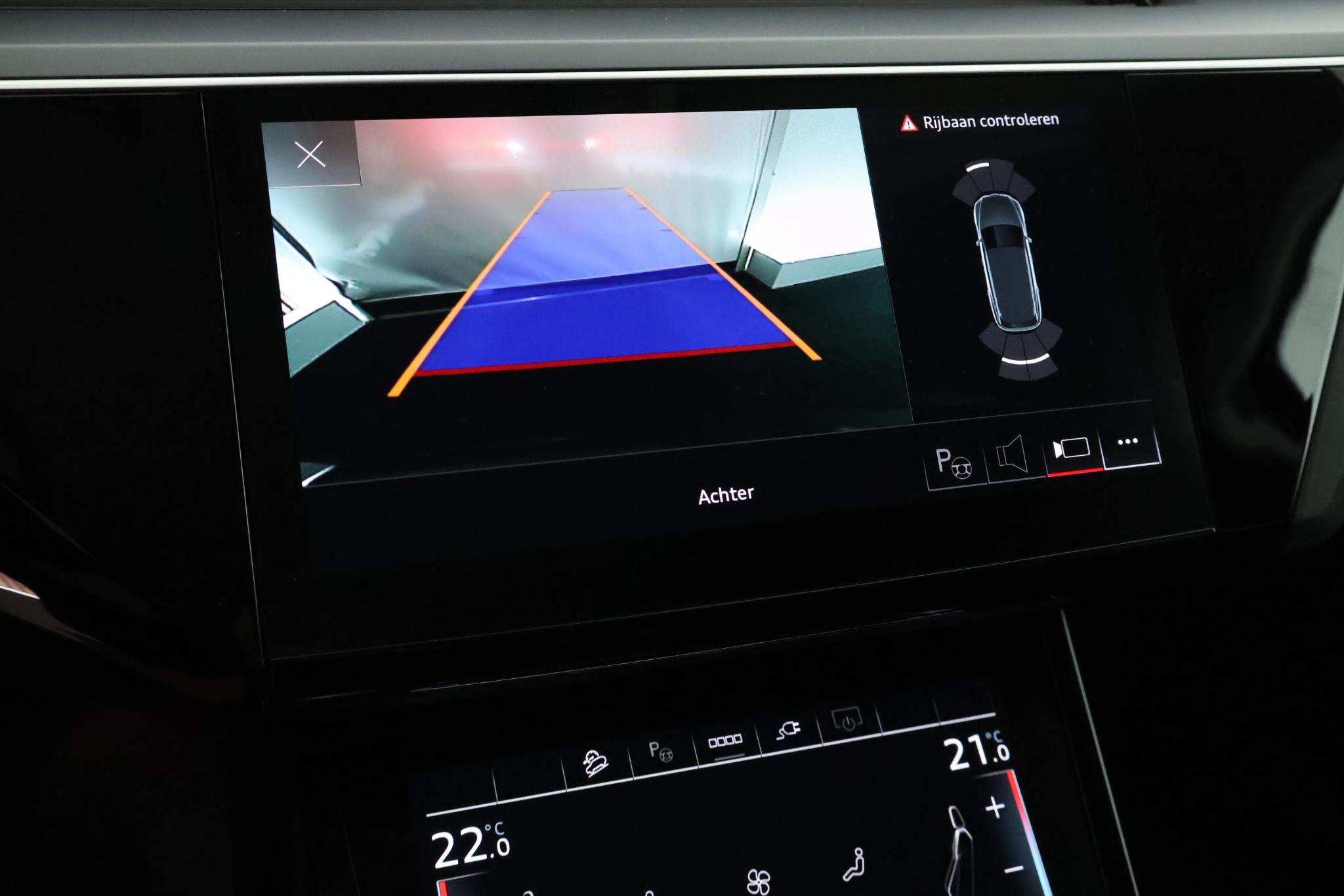 Foto van Audi Q8 50 E-tron