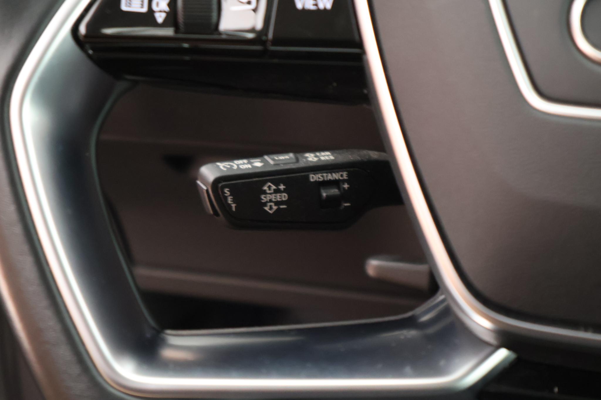 Foto van Audi Q8 50 E-tron