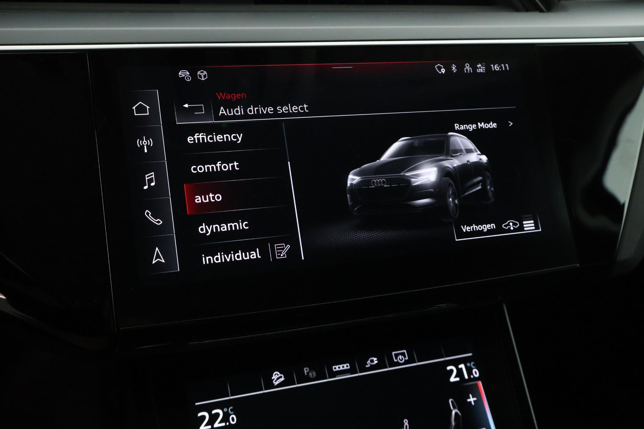 Foto van Audi Q8 50 E-tron