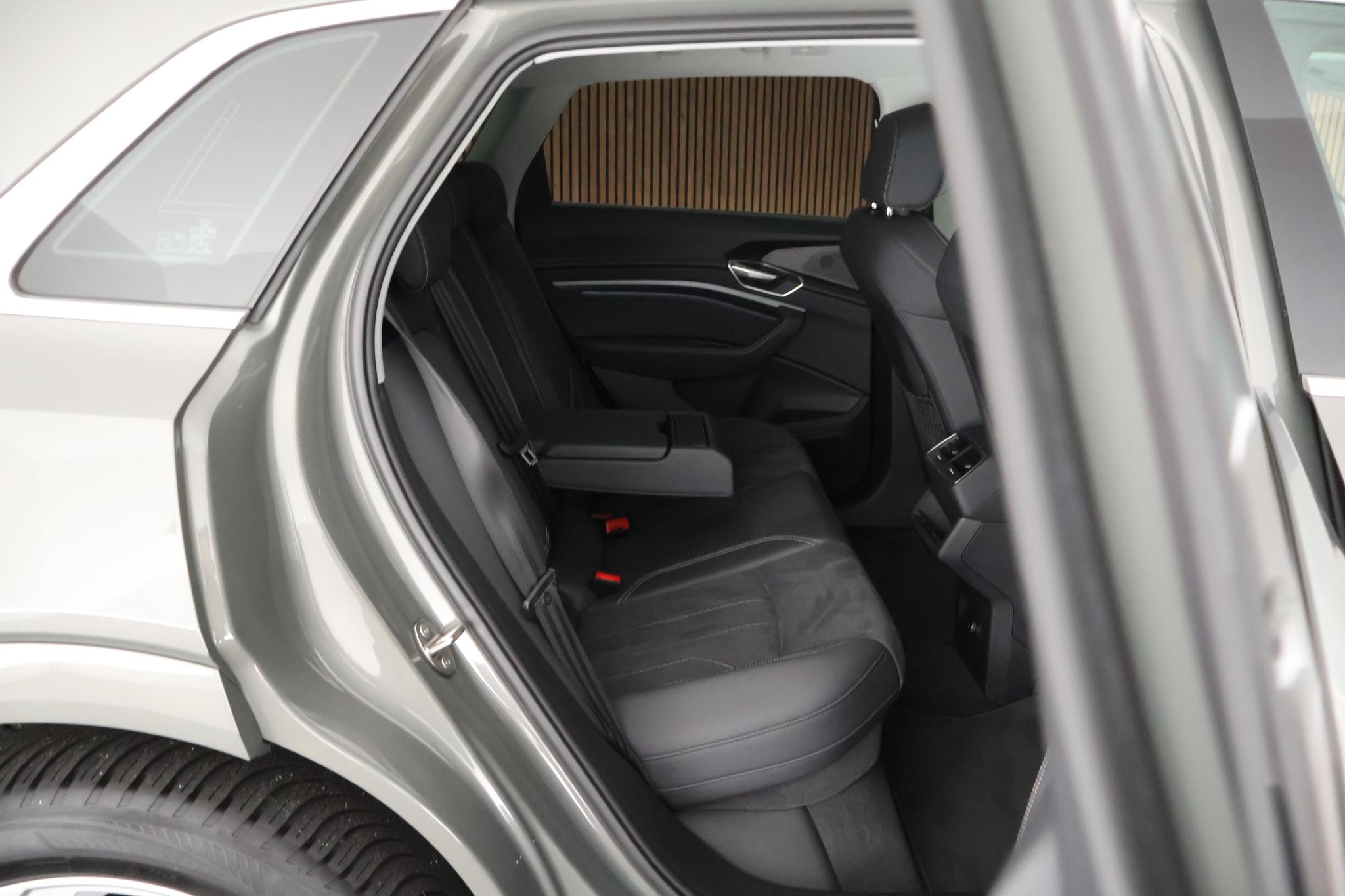 Foto van Audi Q8 50 E-tron