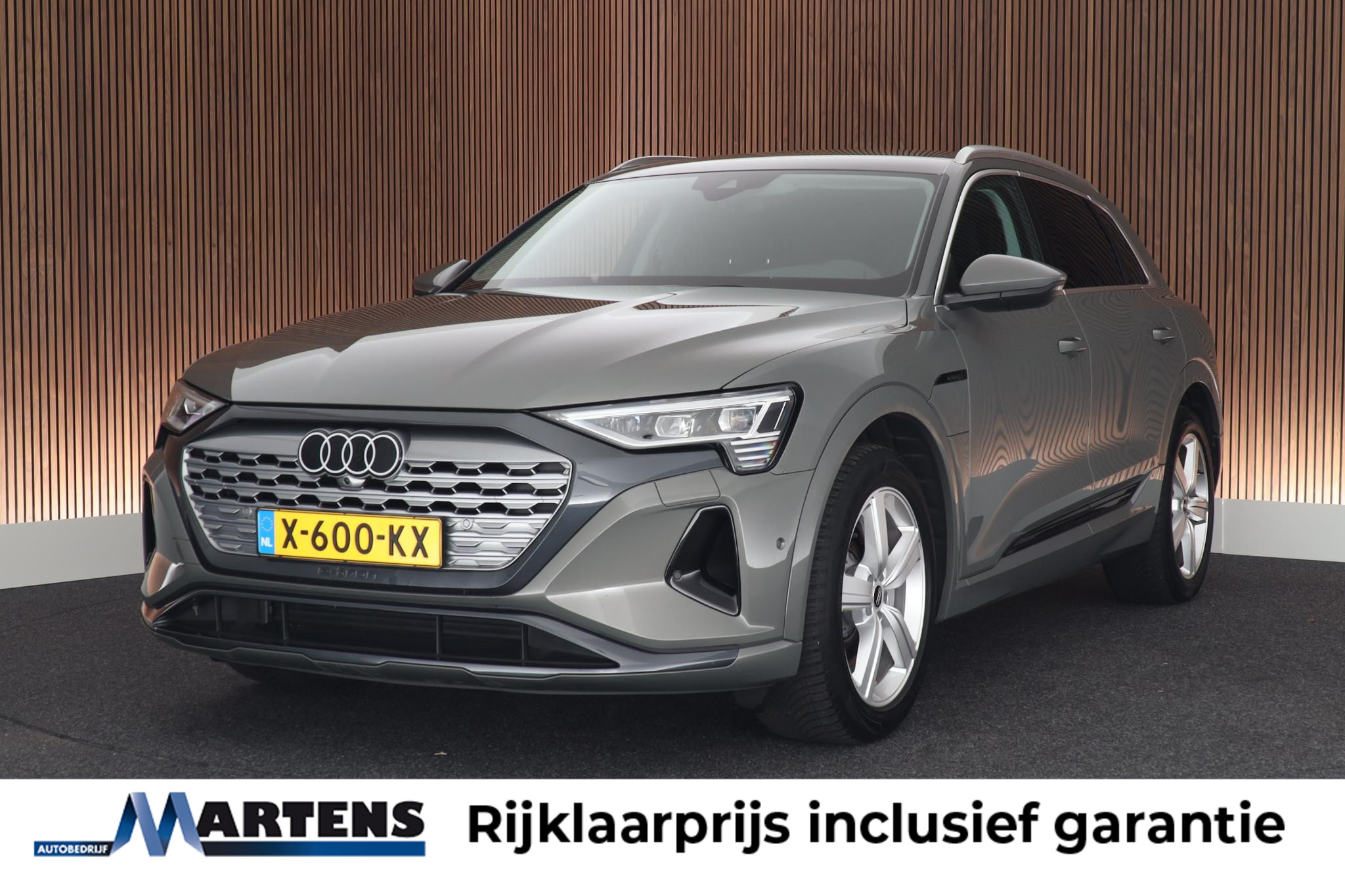 Audi Q8 50 E-tron 50 340pk quattro Advanced Edition 95 kWh 2023 - voorkant