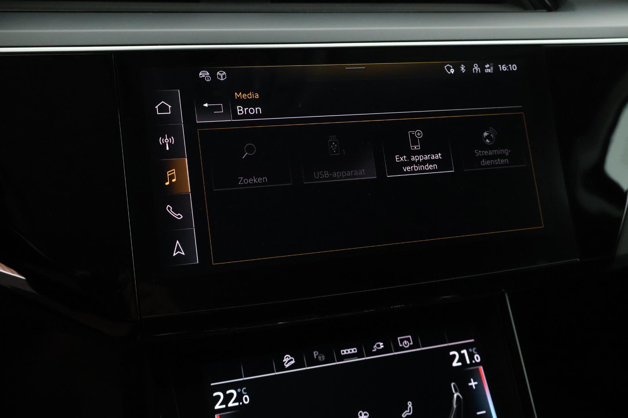 Foto van Audi Q8 50 E-tron