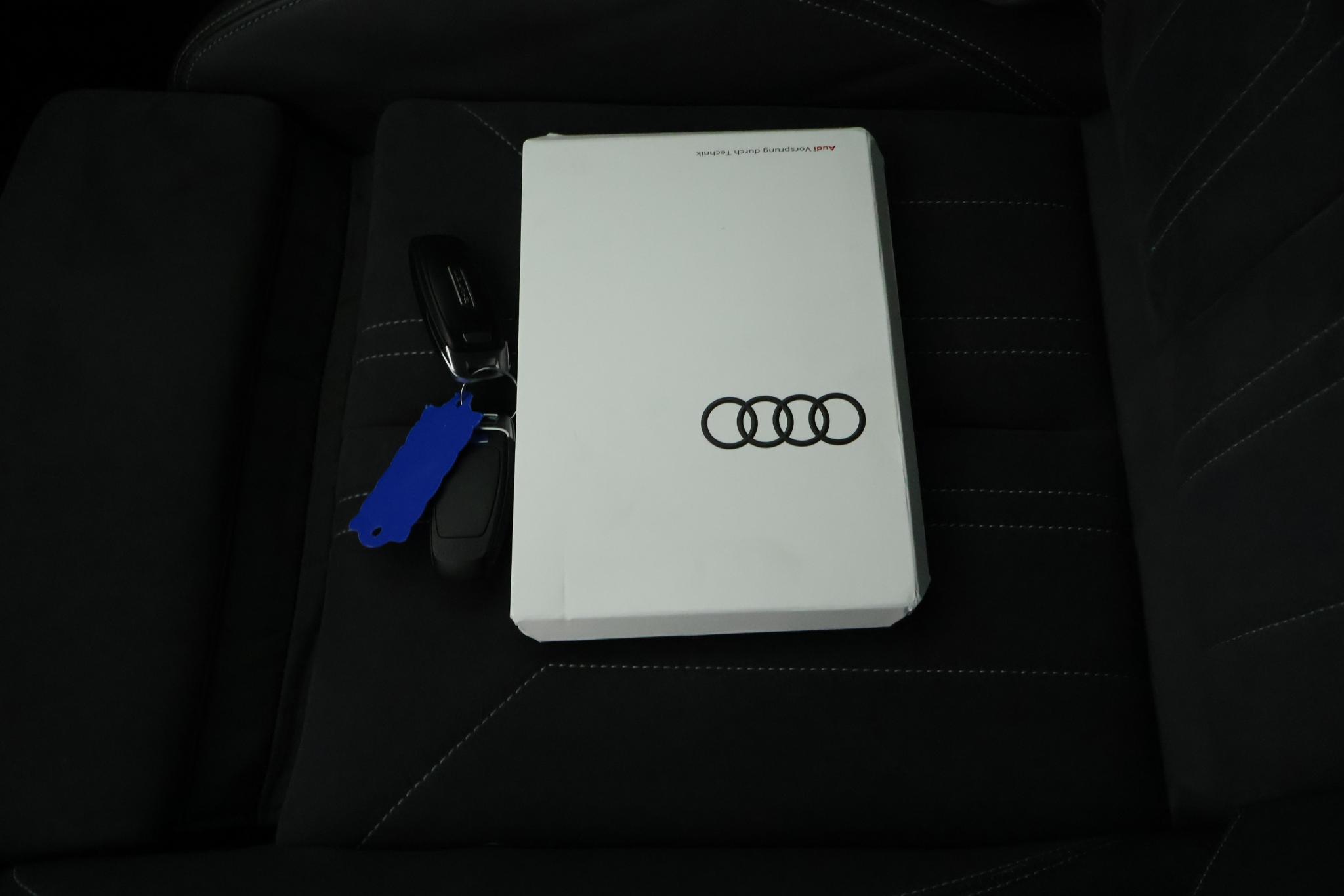 Foto van Audi Q8 50 E-tron