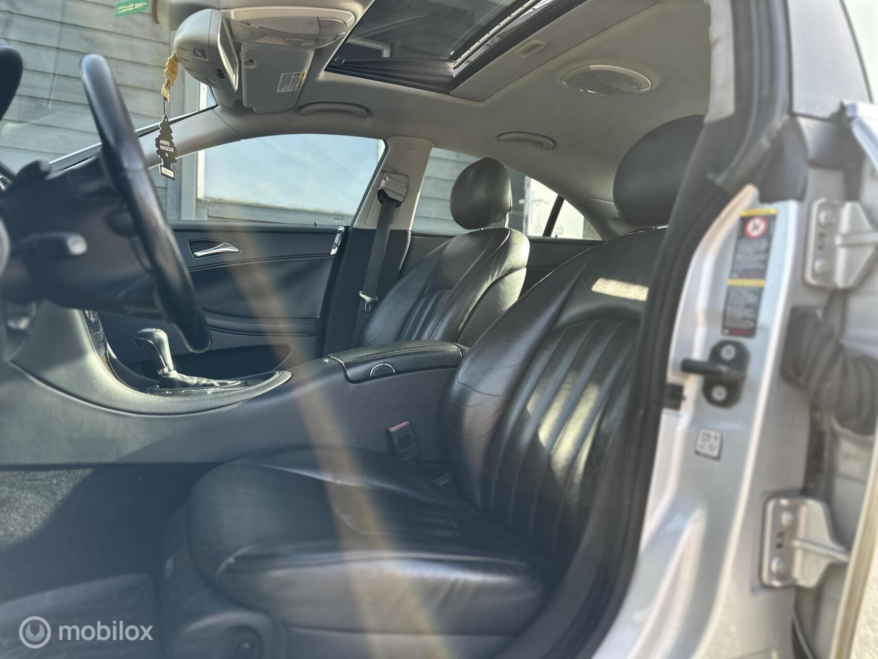 Foto van Mercedes-Benz CLS 350