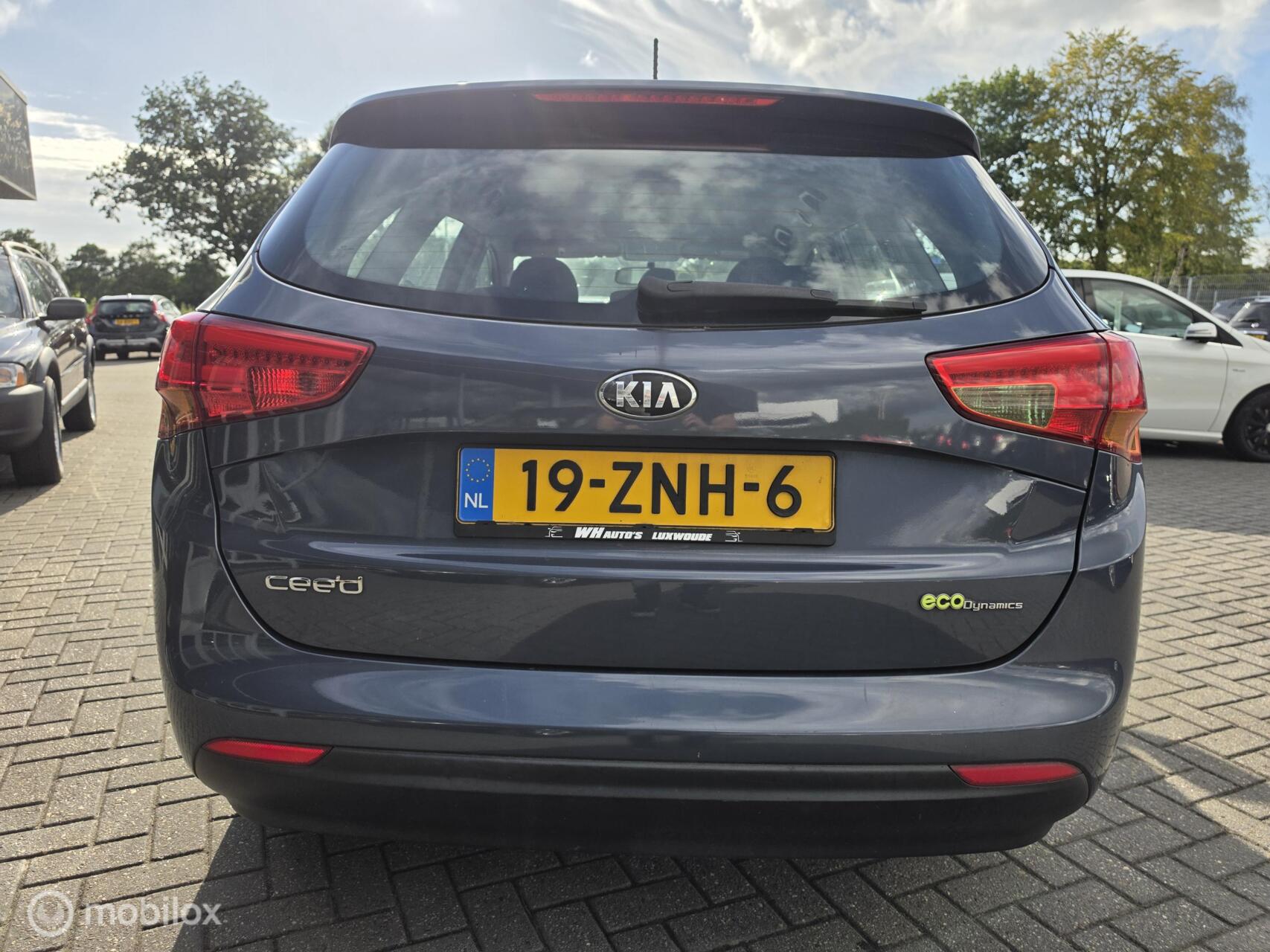 Foto van Kia Cee D