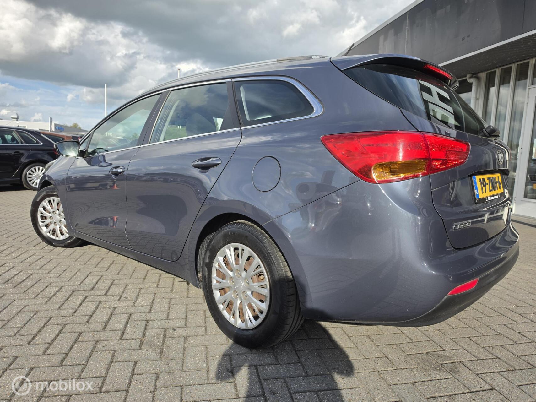 Foto van Kia Cee D
