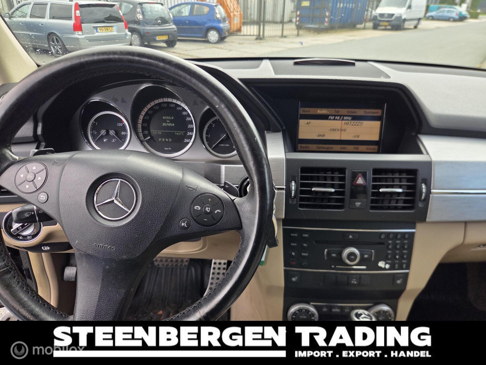 Foto van Mercedes-Benz GLK