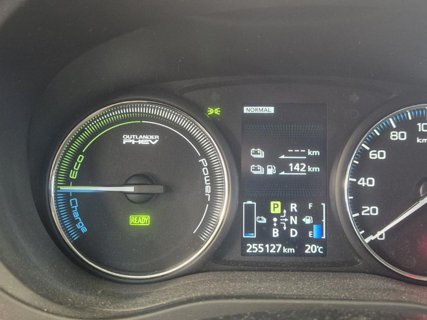 Foto van Mitsubishi Mitsubishi Outlander