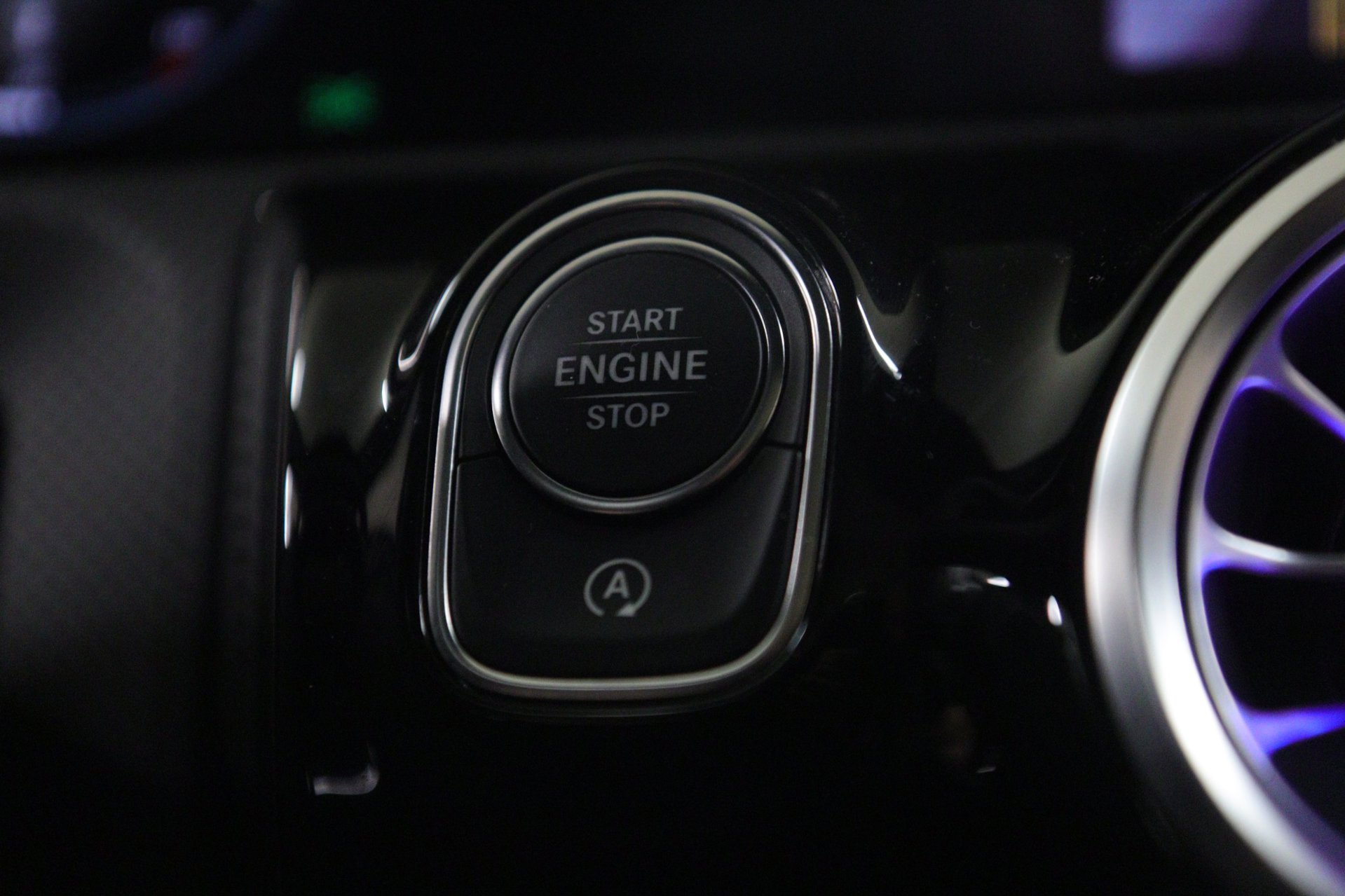 Foto van Mercedes-Benz A 220 4Matic