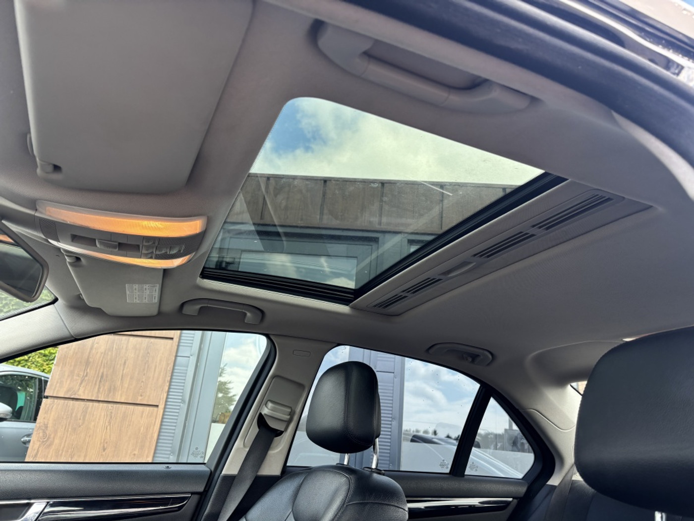 Foto van Mercedes-Benz C 230