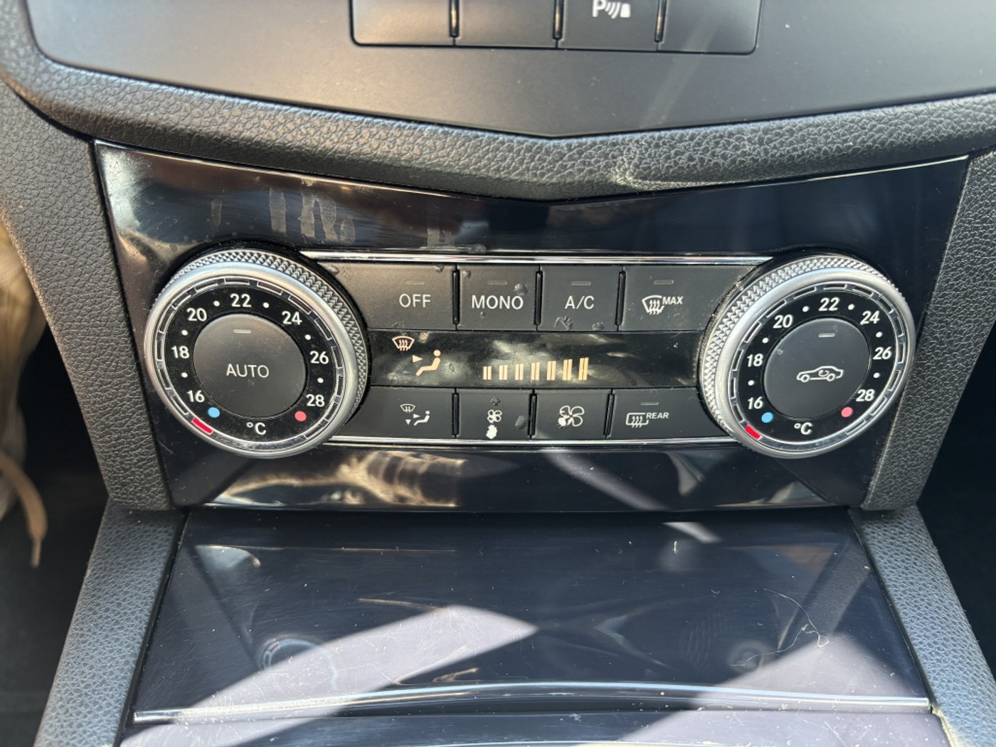 Foto van Mercedes-Benz C 230