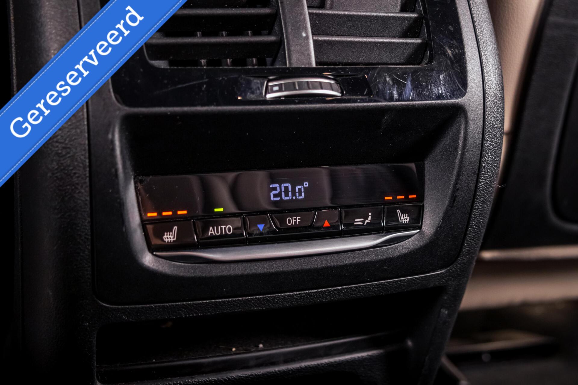 Foto van BMW X3 Xdrive20i