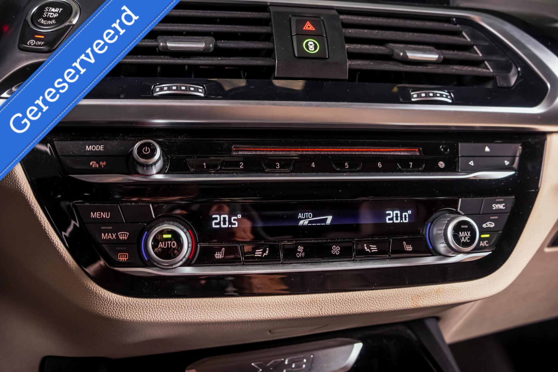 Foto van BMW X3 Xdrive20i