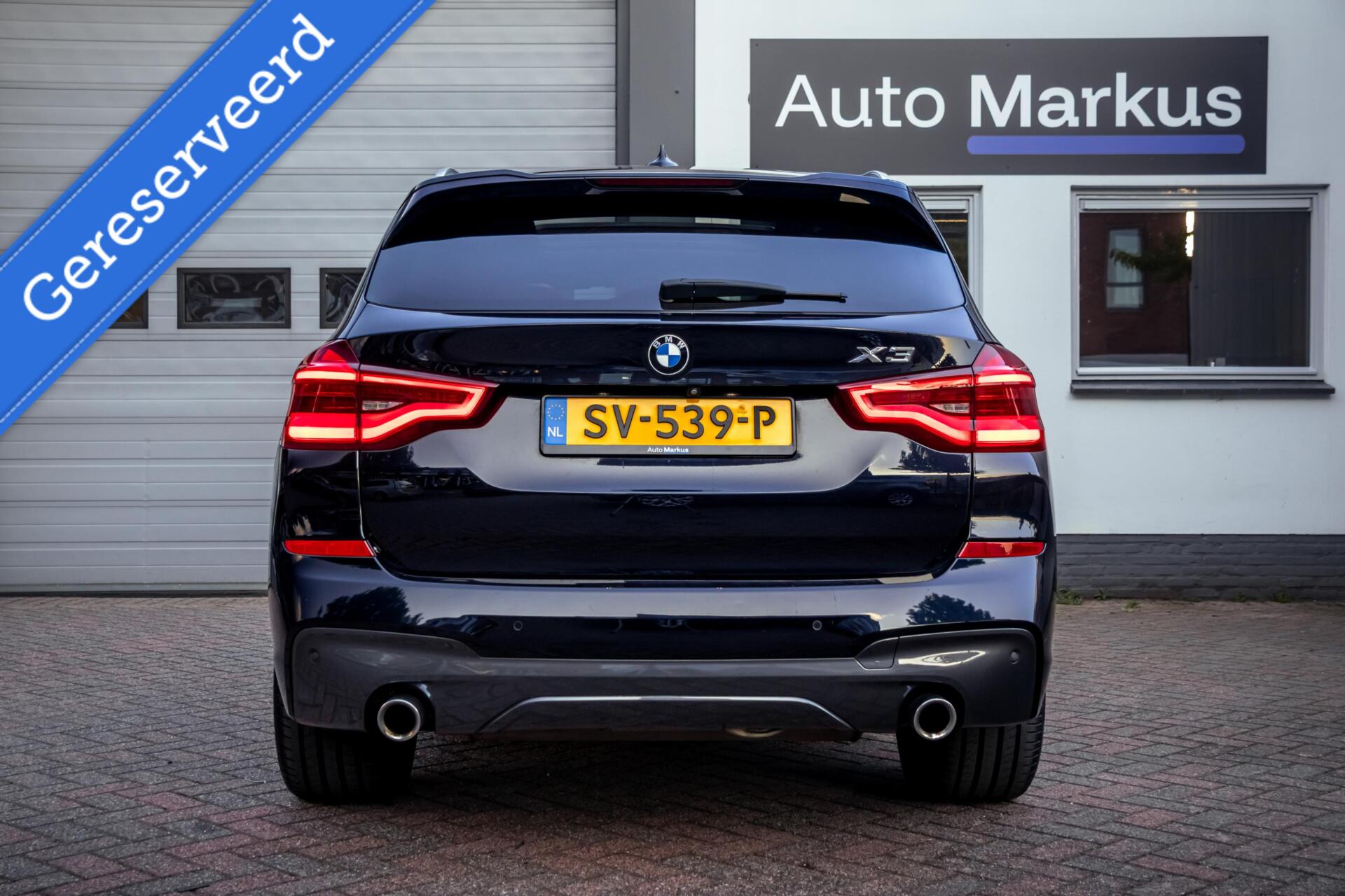 Foto van BMW X3 Xdrive20i
