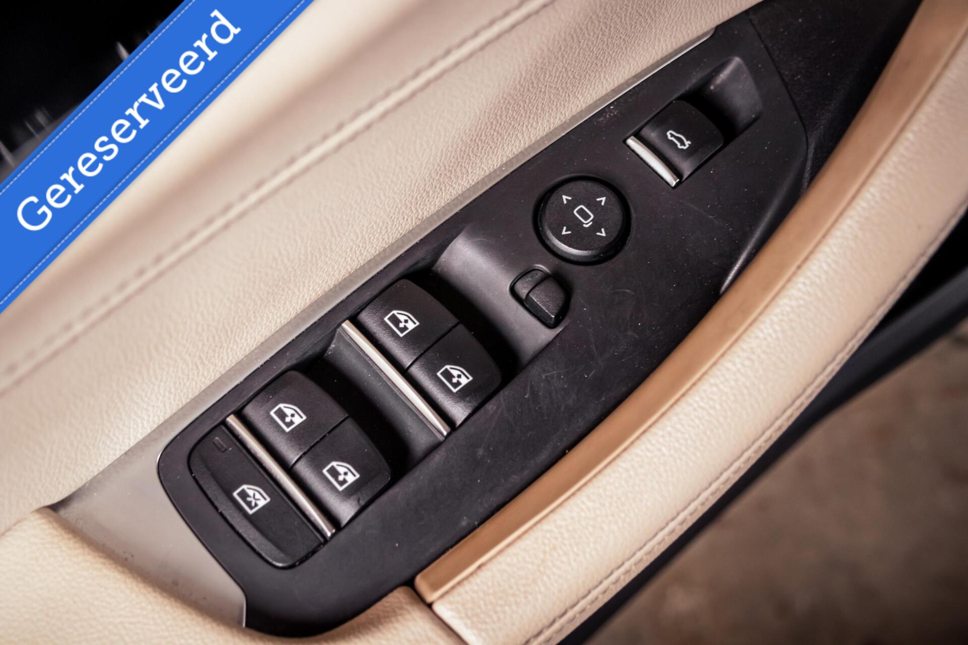 Foto van BMW X3 Xdrive20i