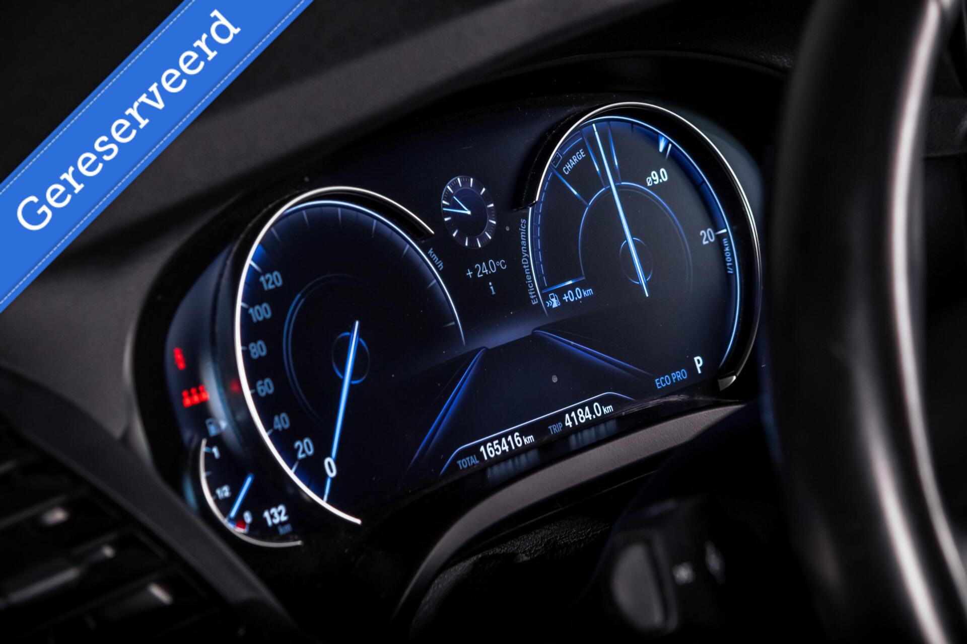 Foto van BMW X3 Xdrive20i