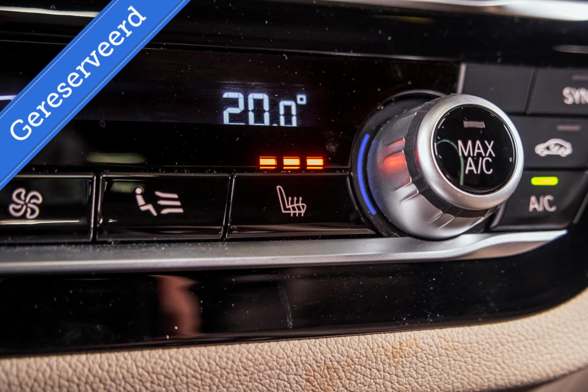 Foto van BMW X3 Xdrive20i